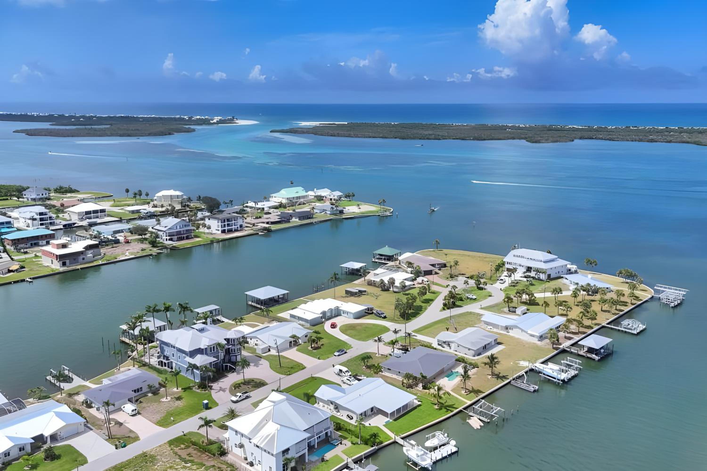 4 Mi to Englewood Beach Boating and Fishing Escape