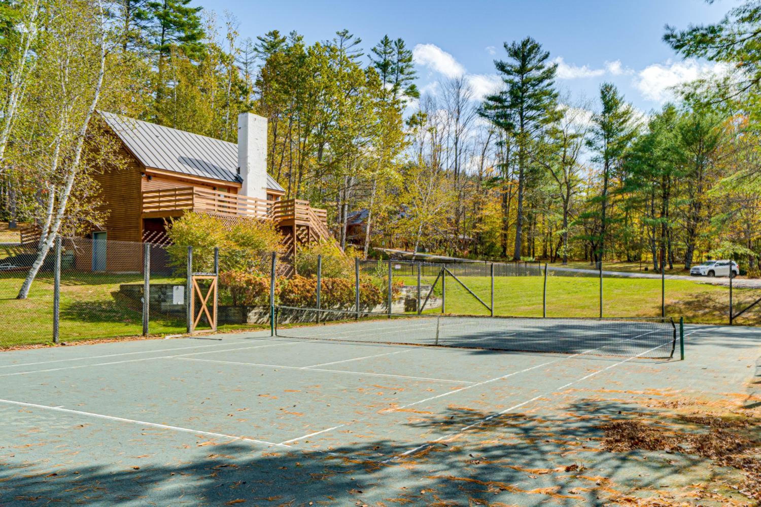 6 Mi to Okemo! Family Townhome in Lakeside Resort