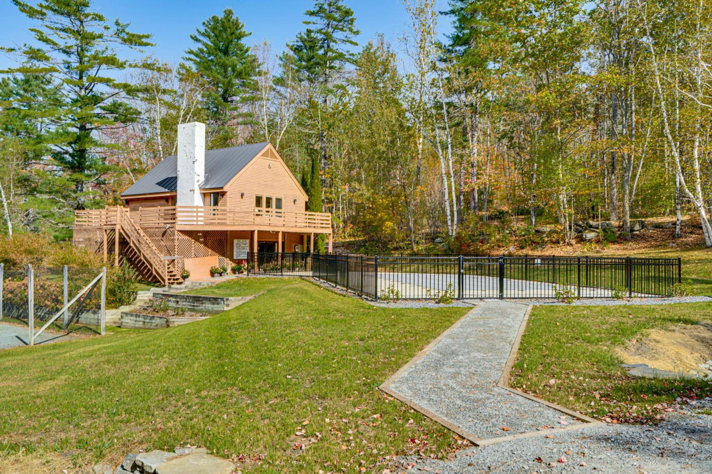 6 Mi to Okemo! Family Townhome in Lakeside Resort