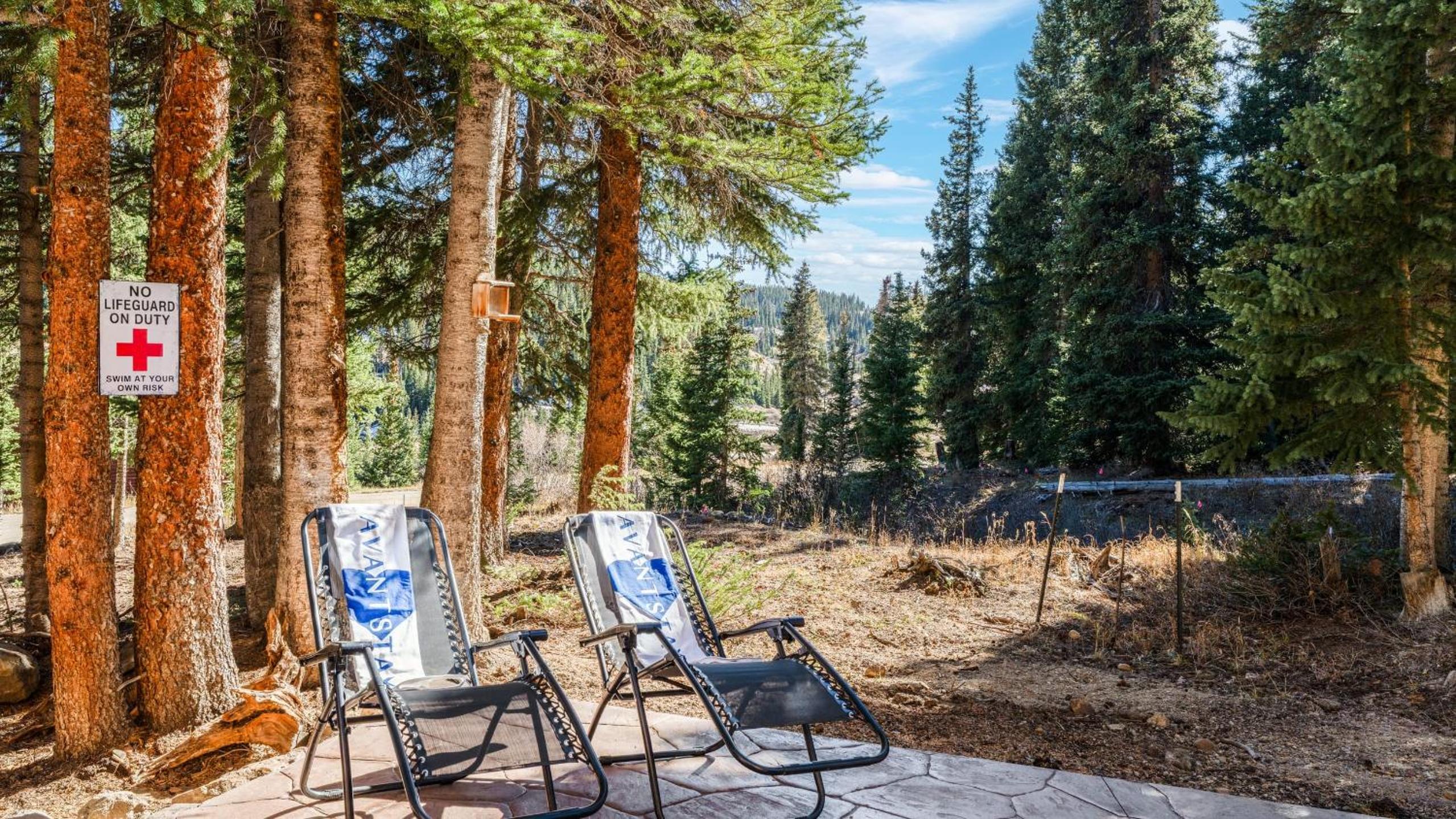 Forest Views Hot Tub Fireplace Minutes from Breckenridge Shangri-La Cabin by AvantStay