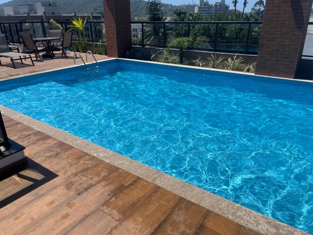 Apartamento 209 com Piscina Academia Churrasqueira