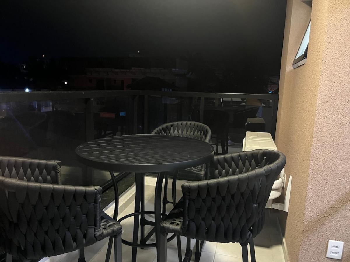 Apartamento 209 com Piscina Academia Churrasqueira