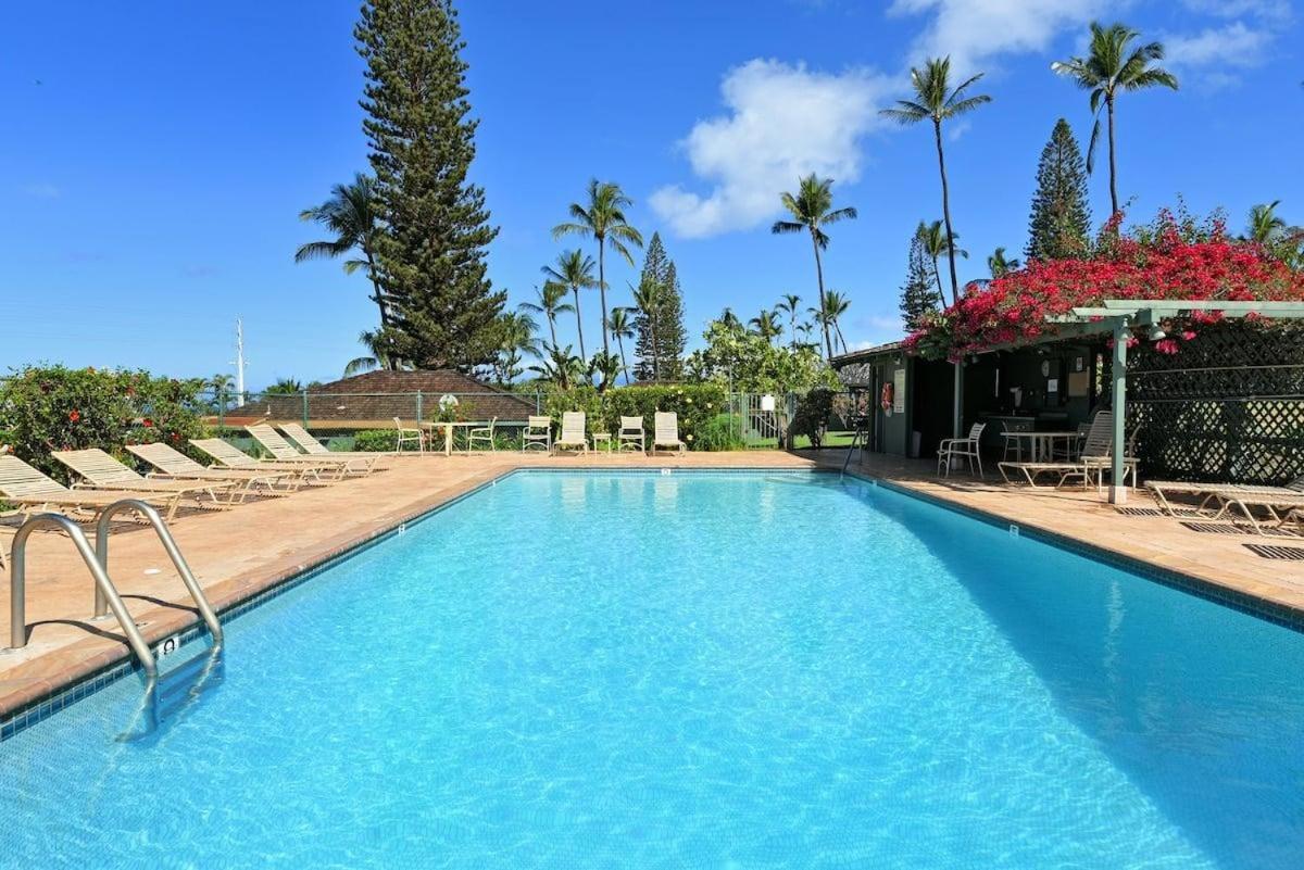 International Colony Club 28 · ICC 28 Remodeled 2BD Cottage in K
