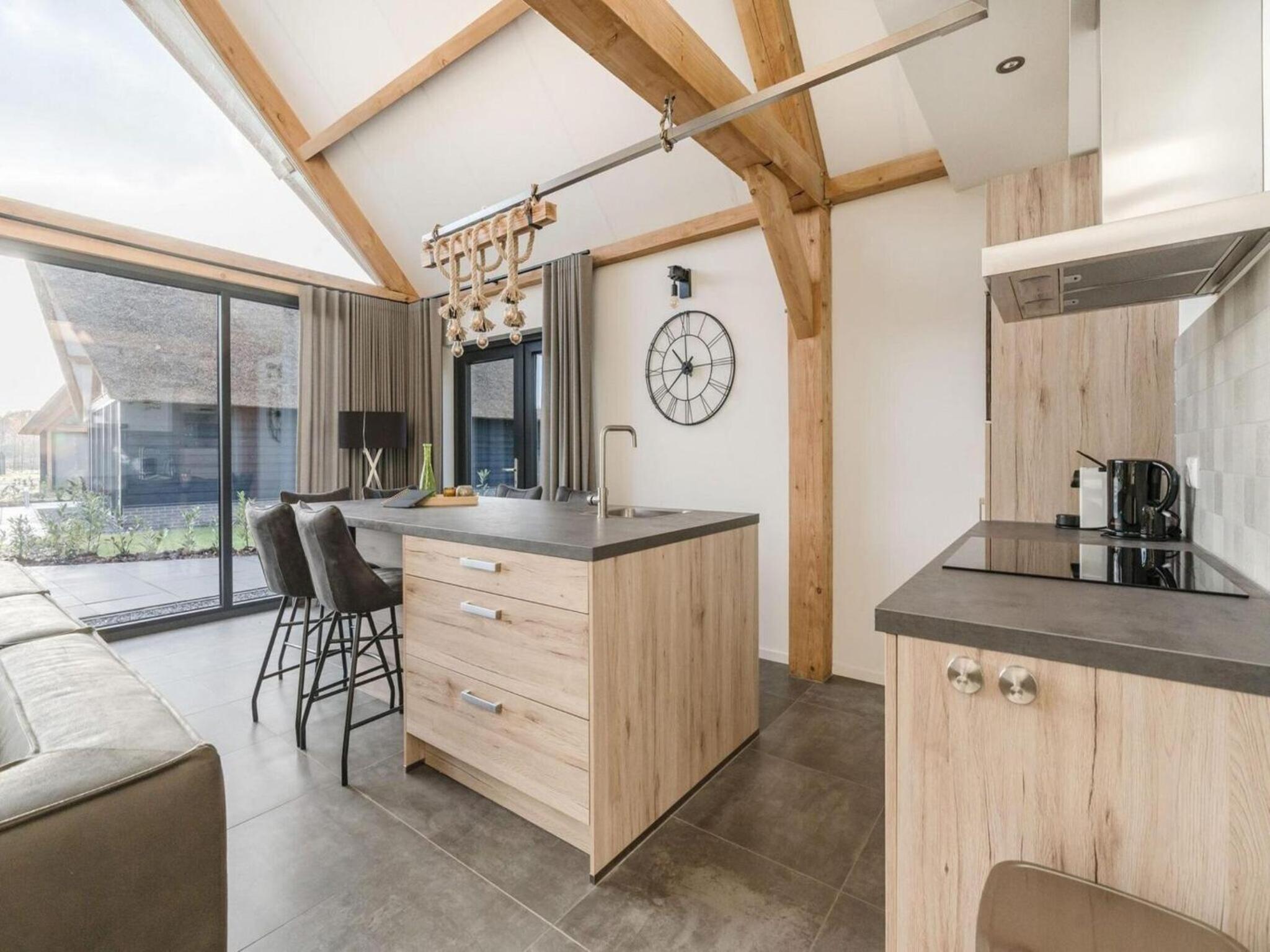Modern bungalow in Baarle-Nassau with pond view, photo 14