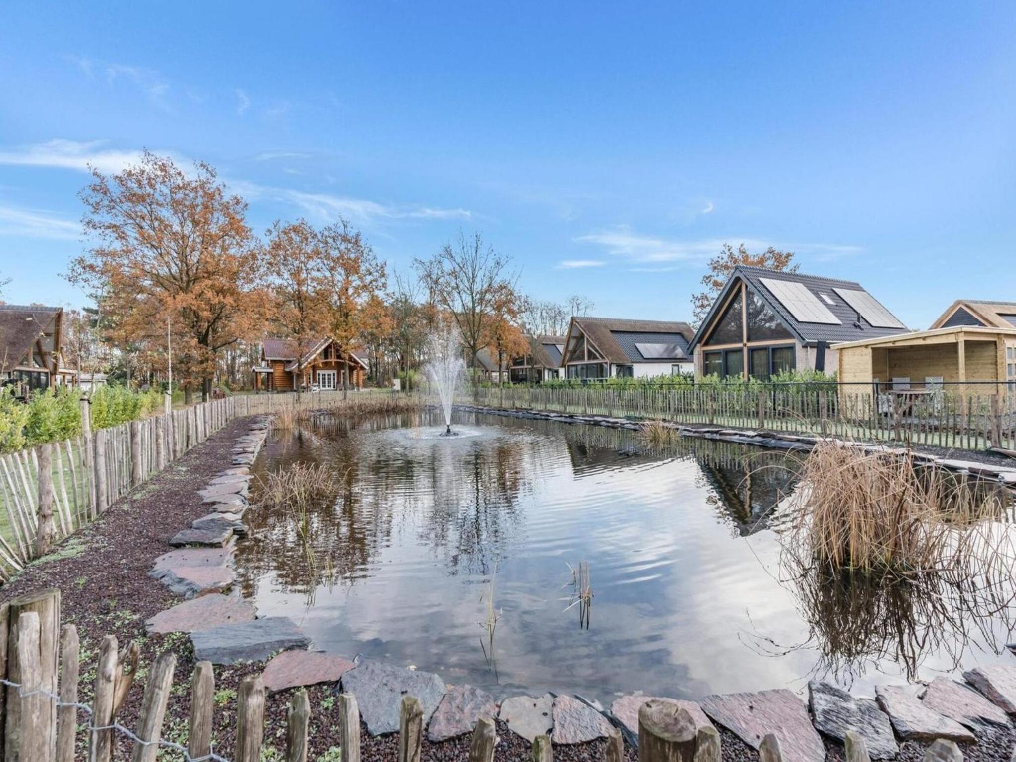 Modern bungalow in Baarle-Nassau with pond view, photo 22