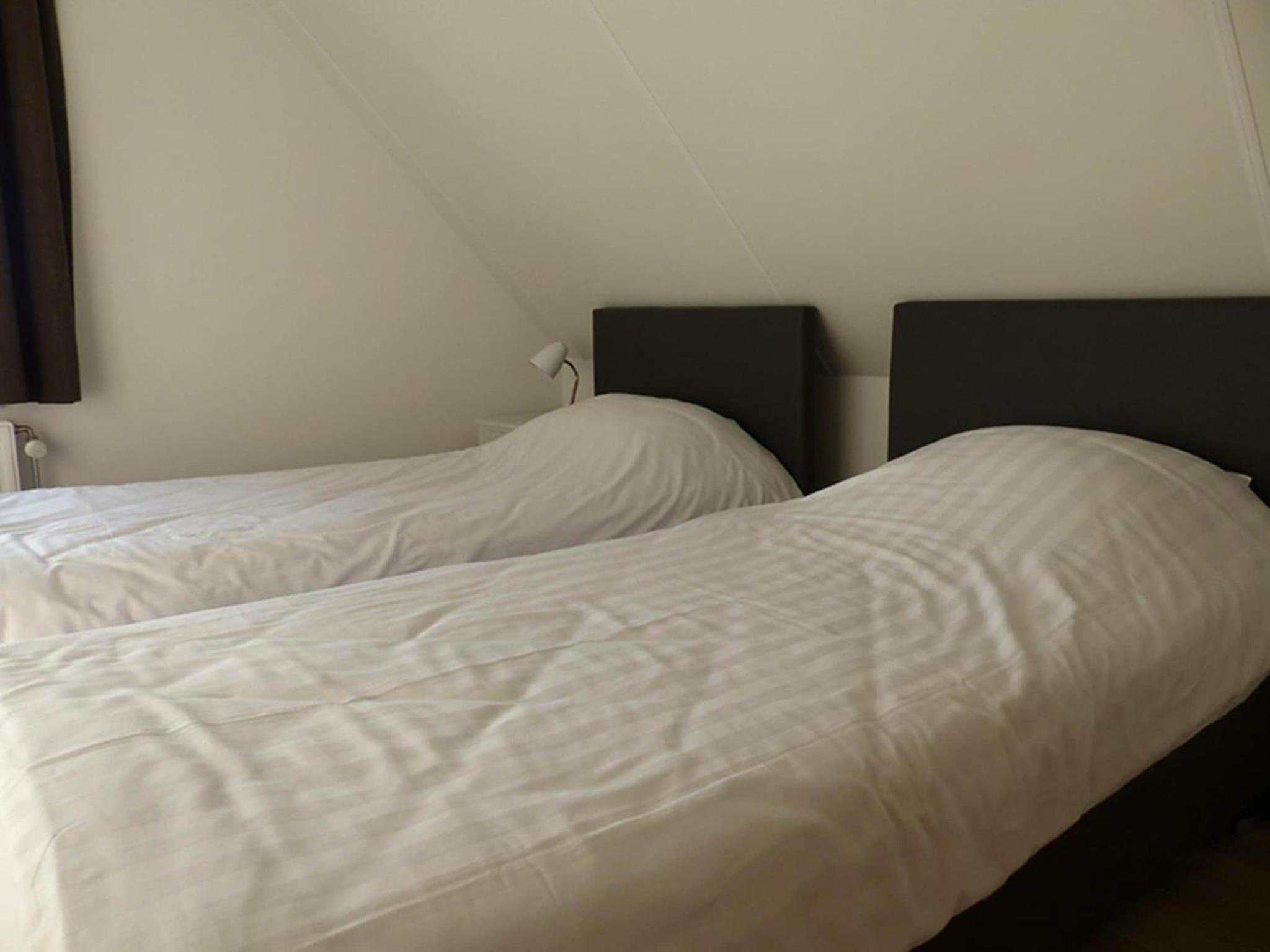 Spacious 10-Person Villa in Quiet Holiday Park nr 722
