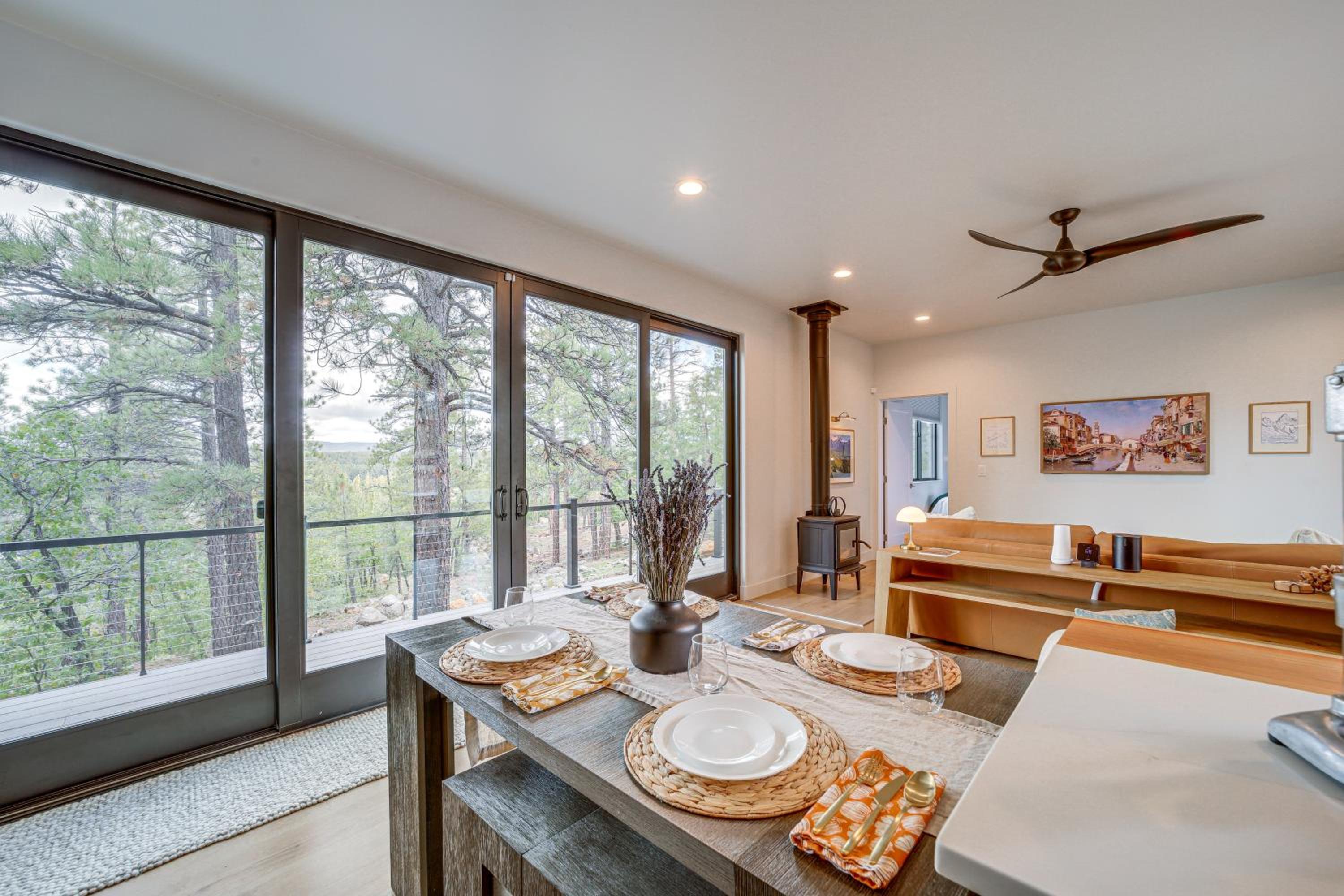 Modern Cabin Living! Mtn-View Gem in Munds Park