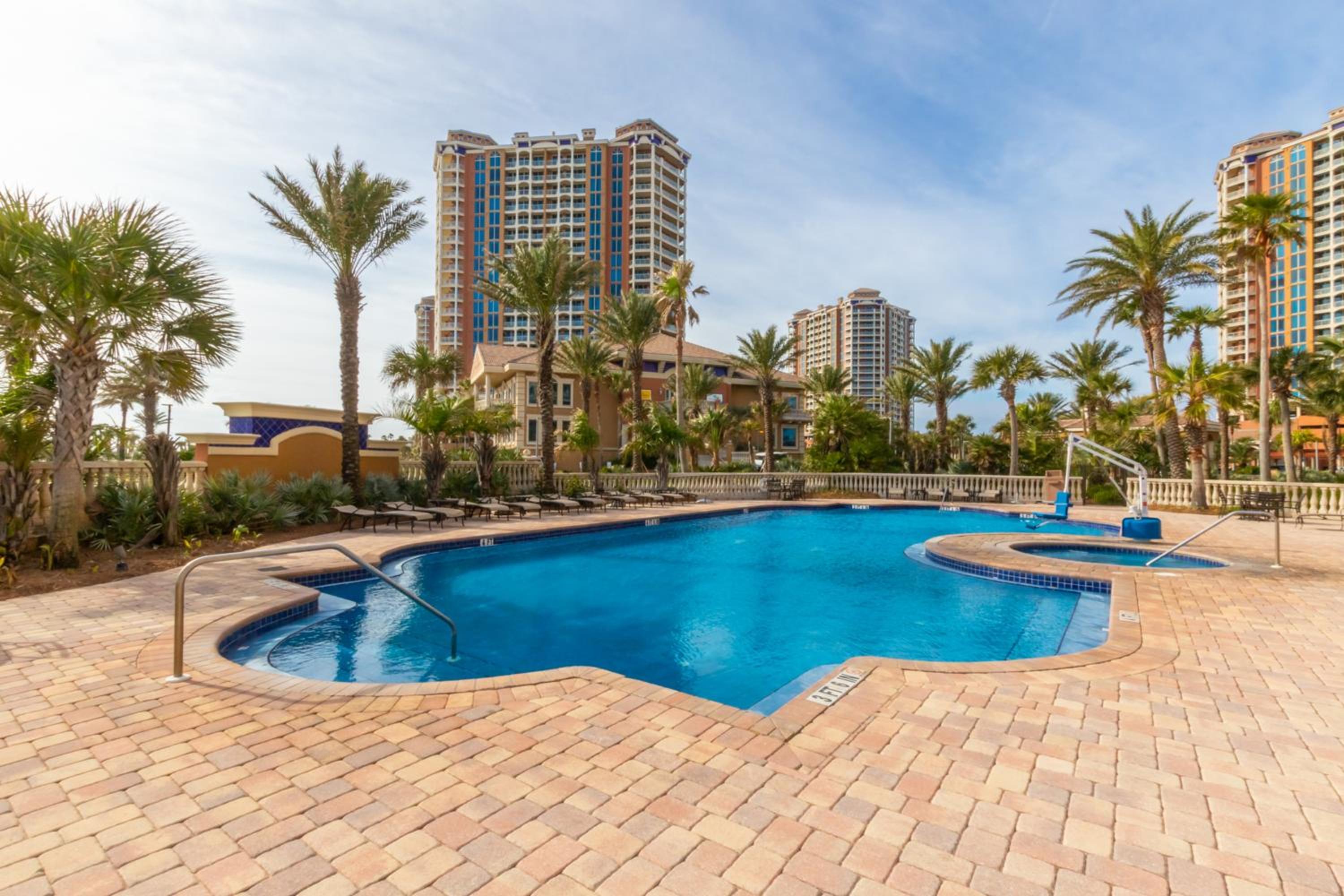 3 Portofino 1707 view 5