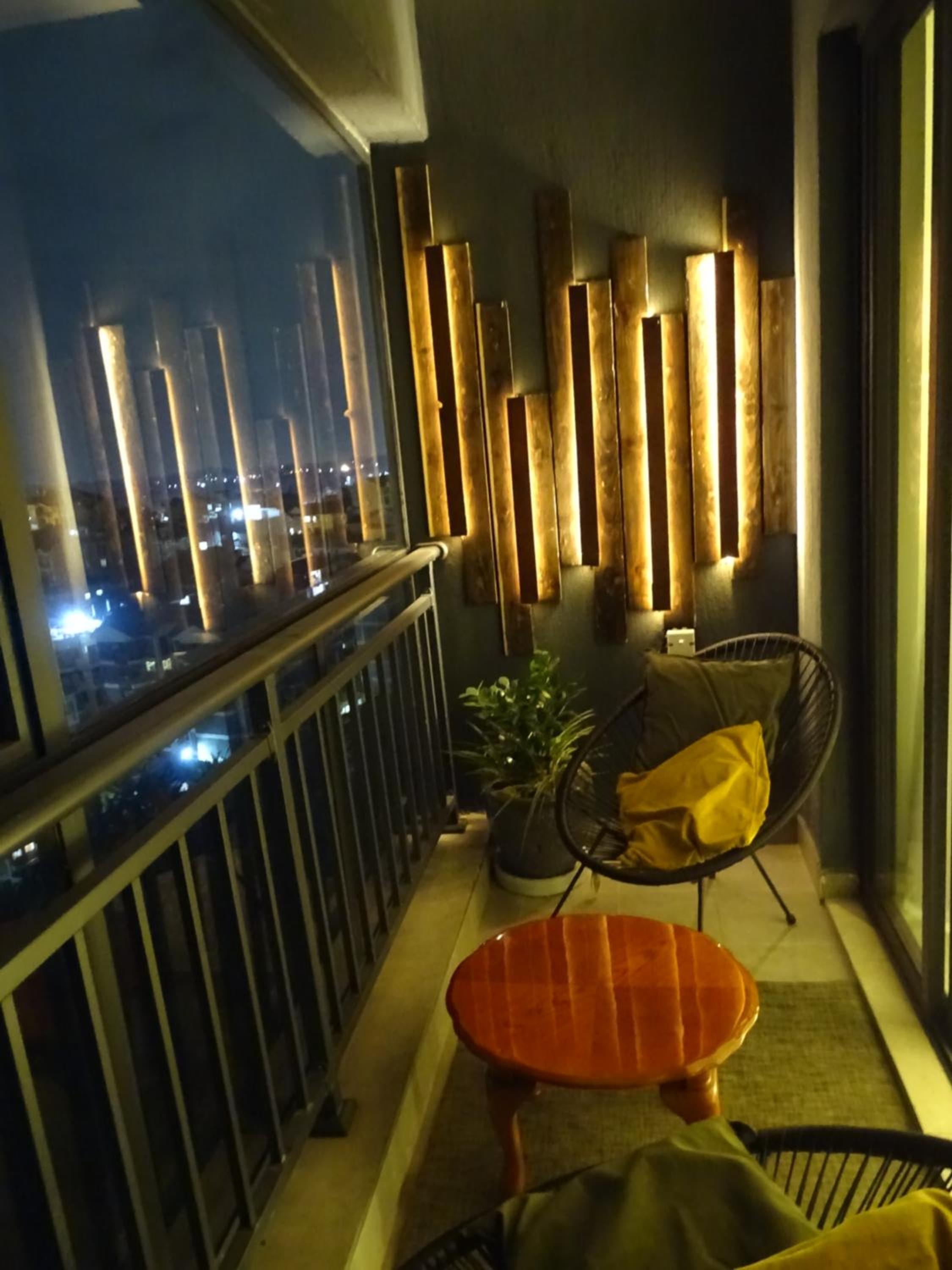 Cozy Top-Floor Apartment with Balcony & City Views near United Nations Office