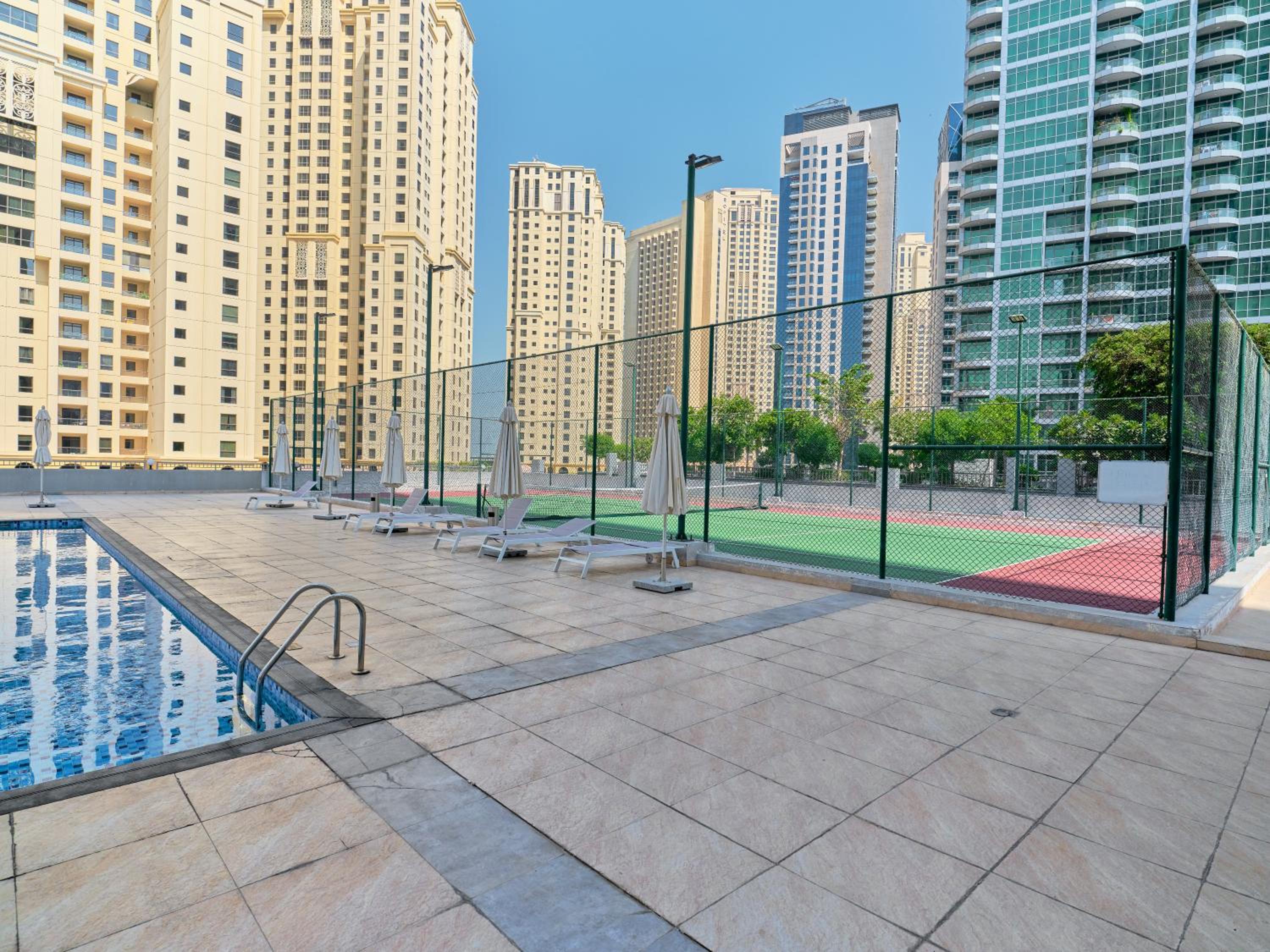 Best location in Marina & jbr and marina view 1 minute from JBR