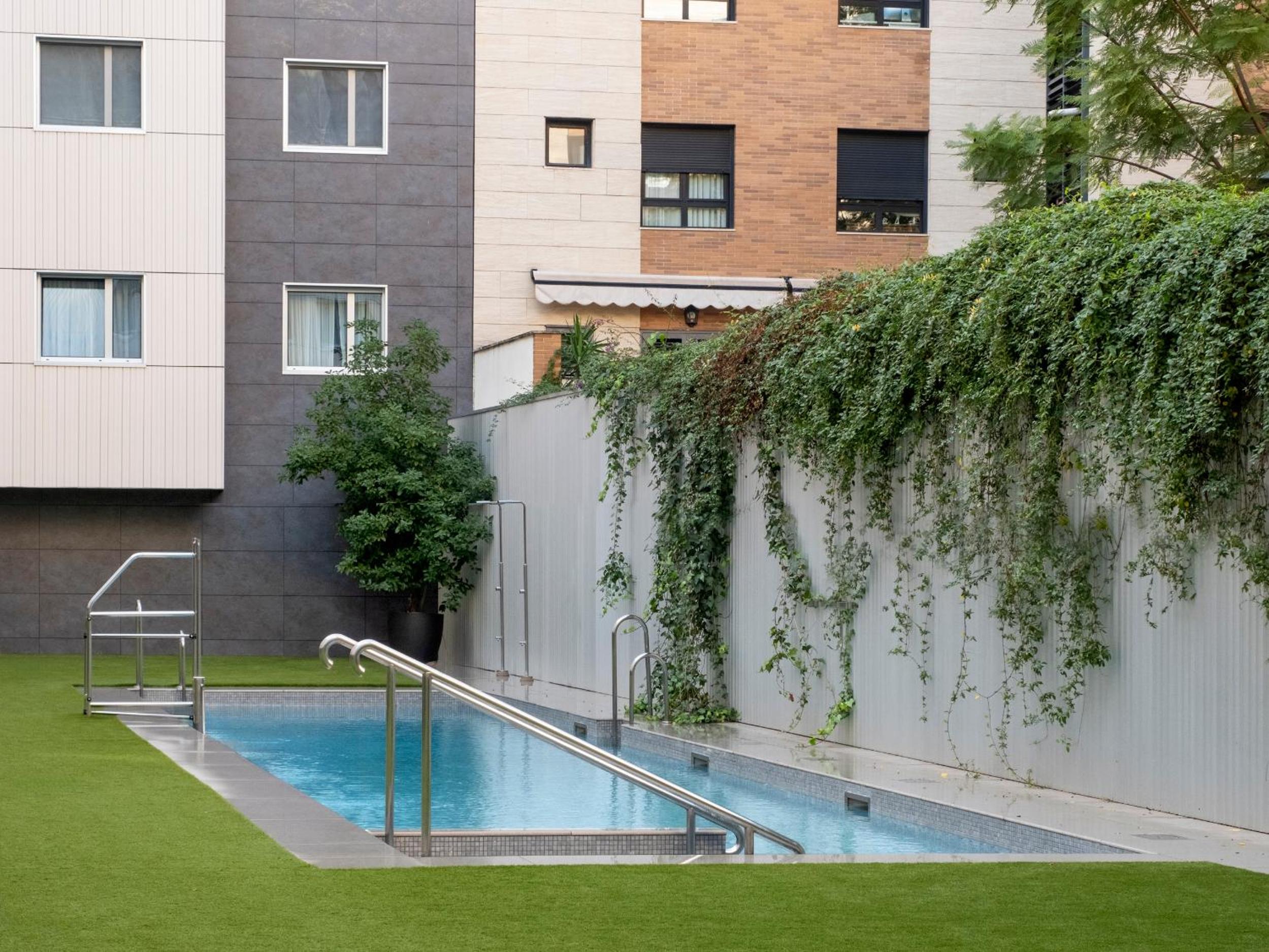 Magno Apartment Ramón Carande- Private Parking included