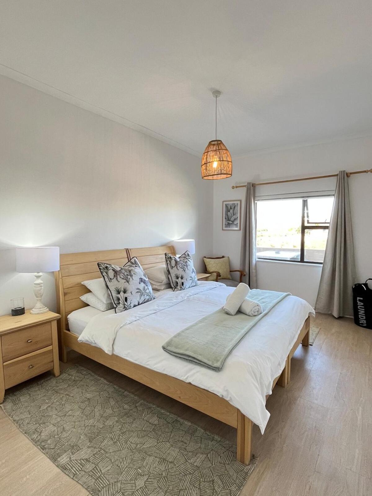 Atlantic Apartment - spacious kite accommodation