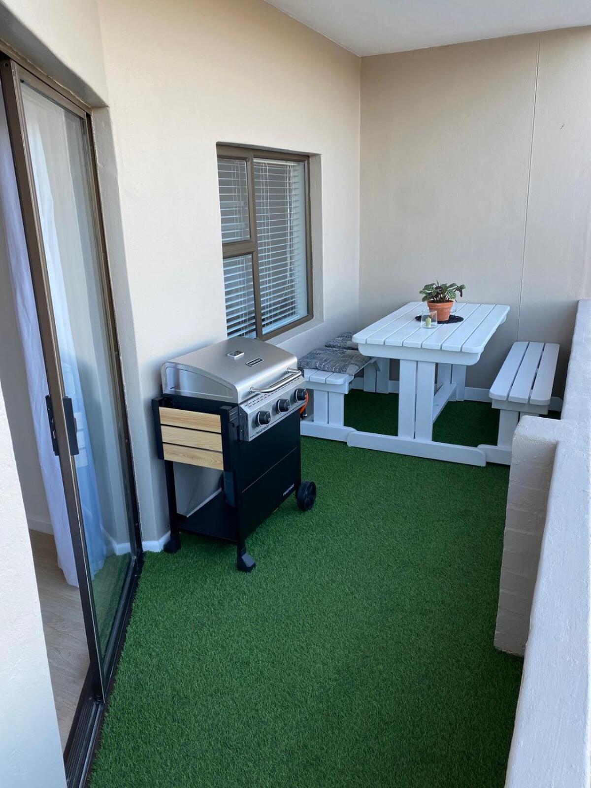 Atlantic Apartment - spacious kite accommodation