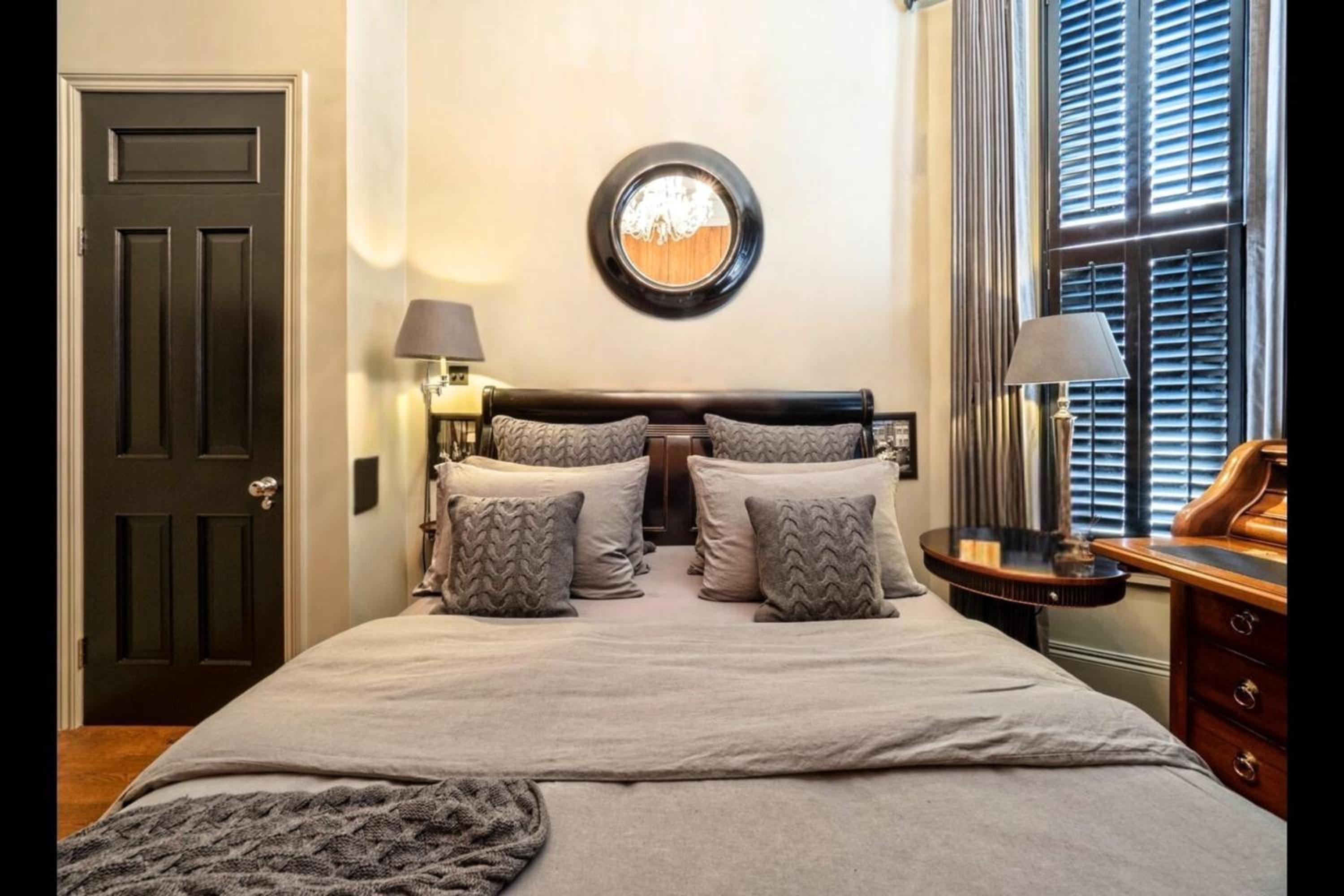 Kensington Palace 2 Bed Luxury Home