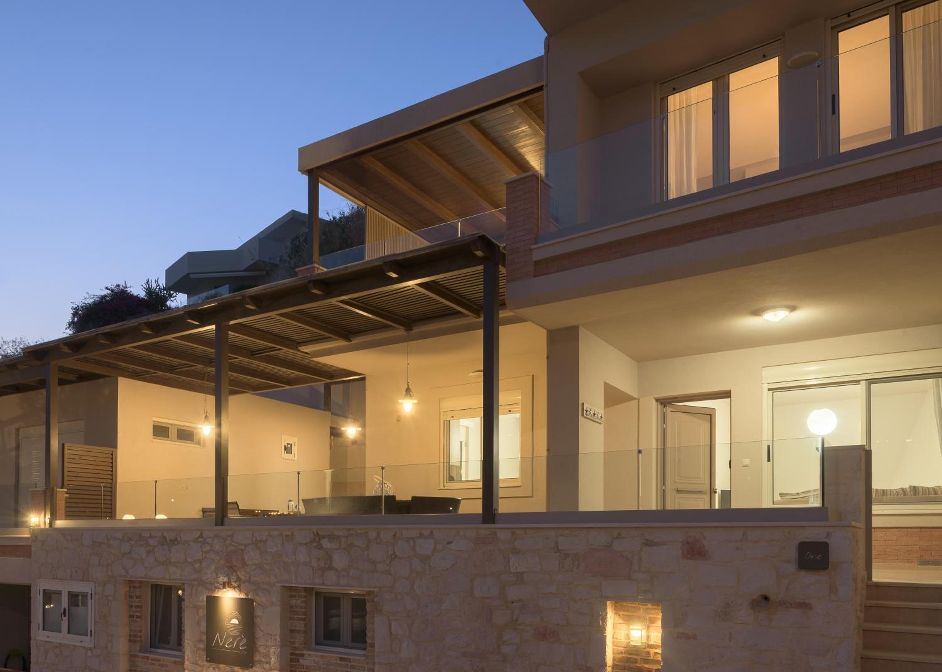 Nere Suites