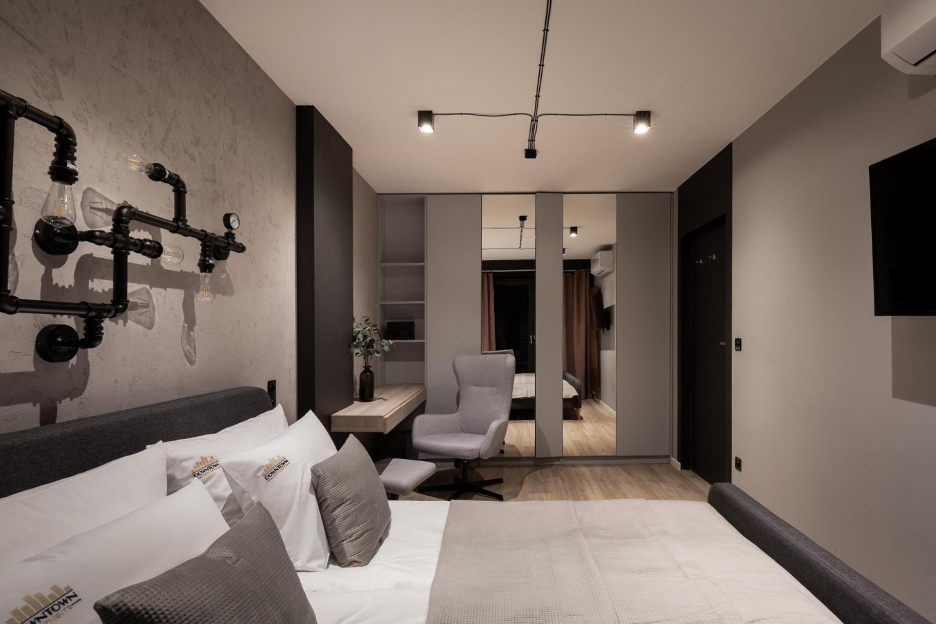 Kraków Wawrzyńca Suites by Downtown Apartments