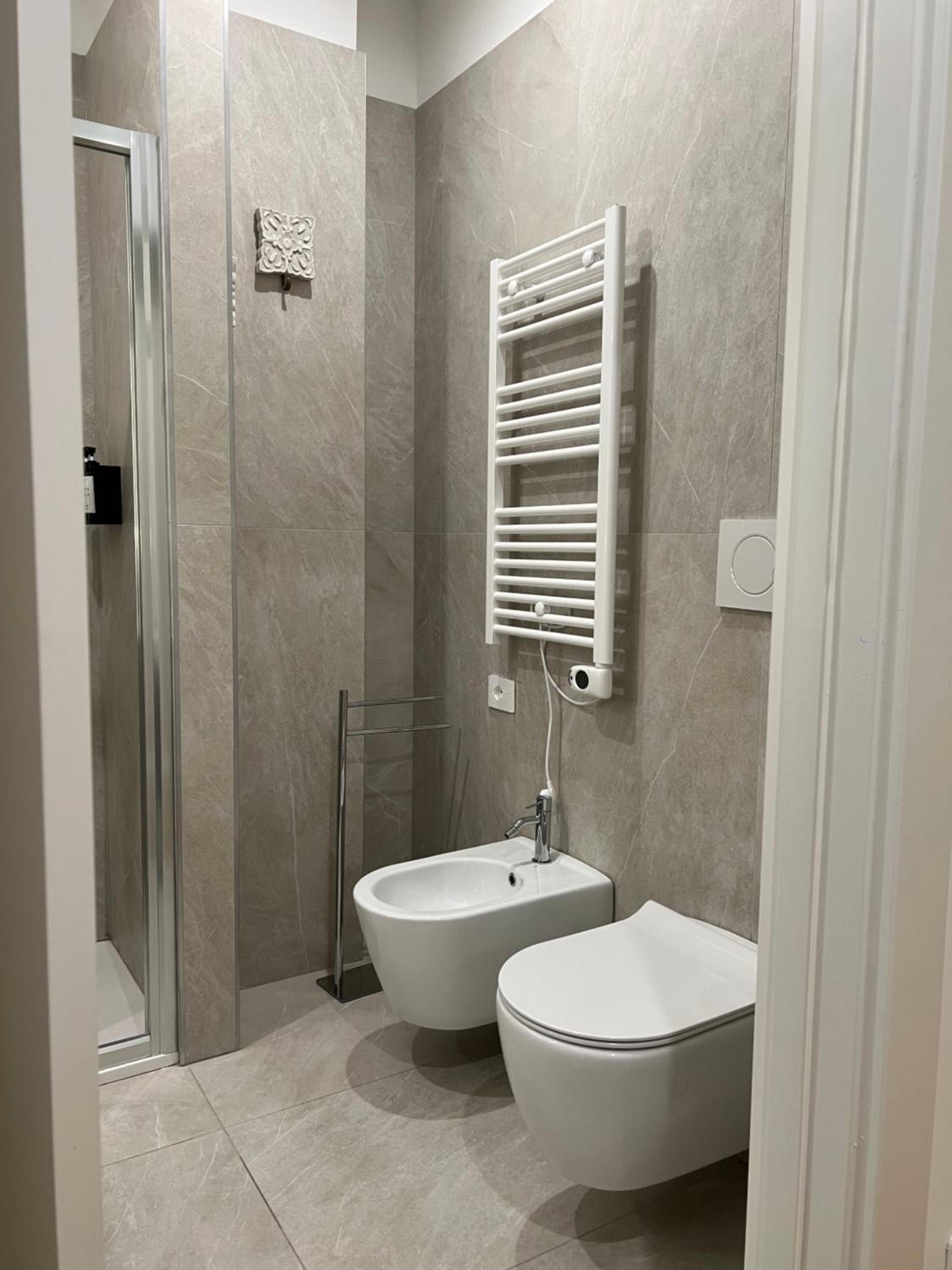 Regina24 Luxury Suite - Elegante appartamento a Porta Venezia, 5 min dalla metro