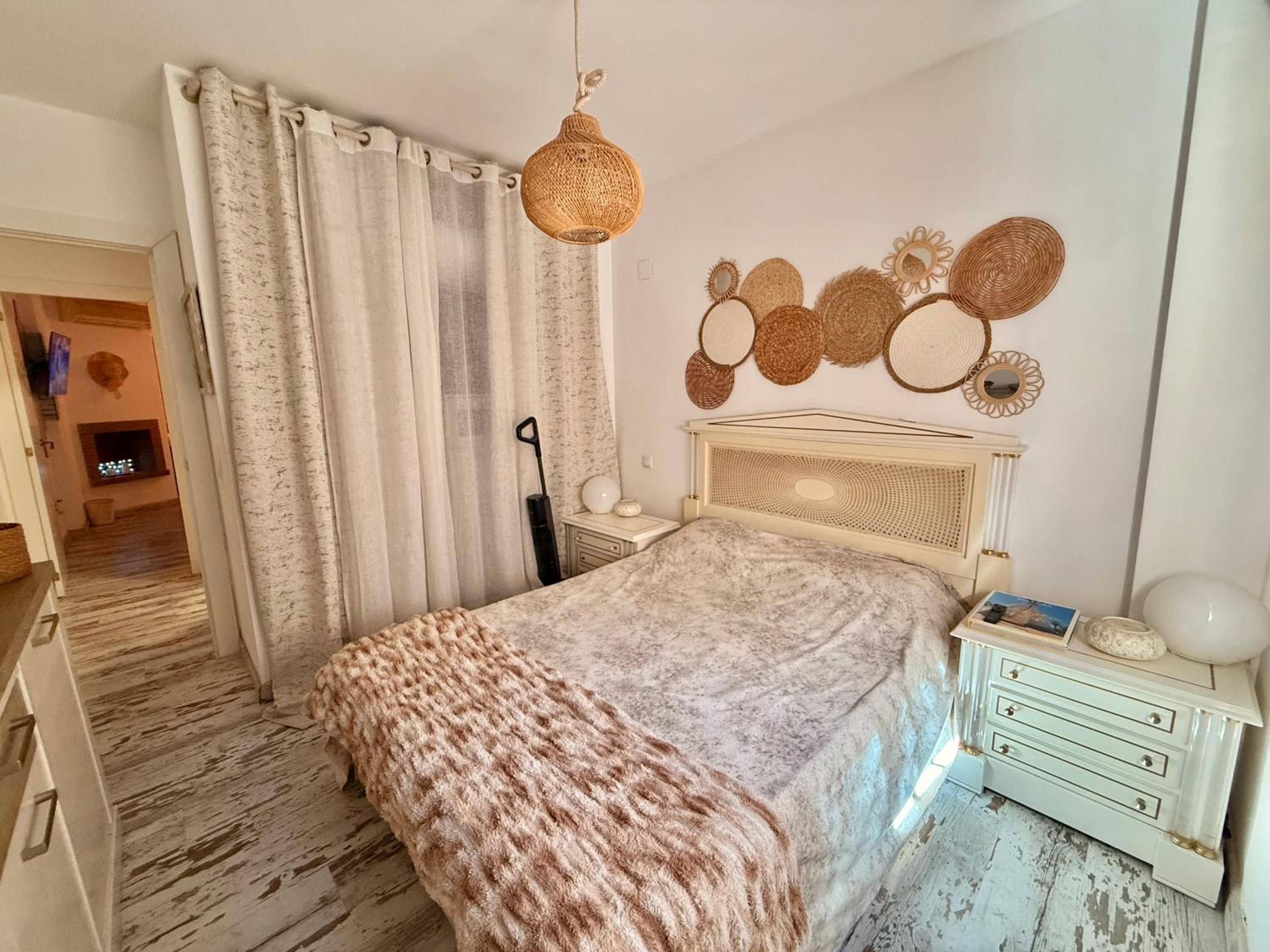 Residencial Bajo con jardín y jacuzzi privado Calahonda Royale