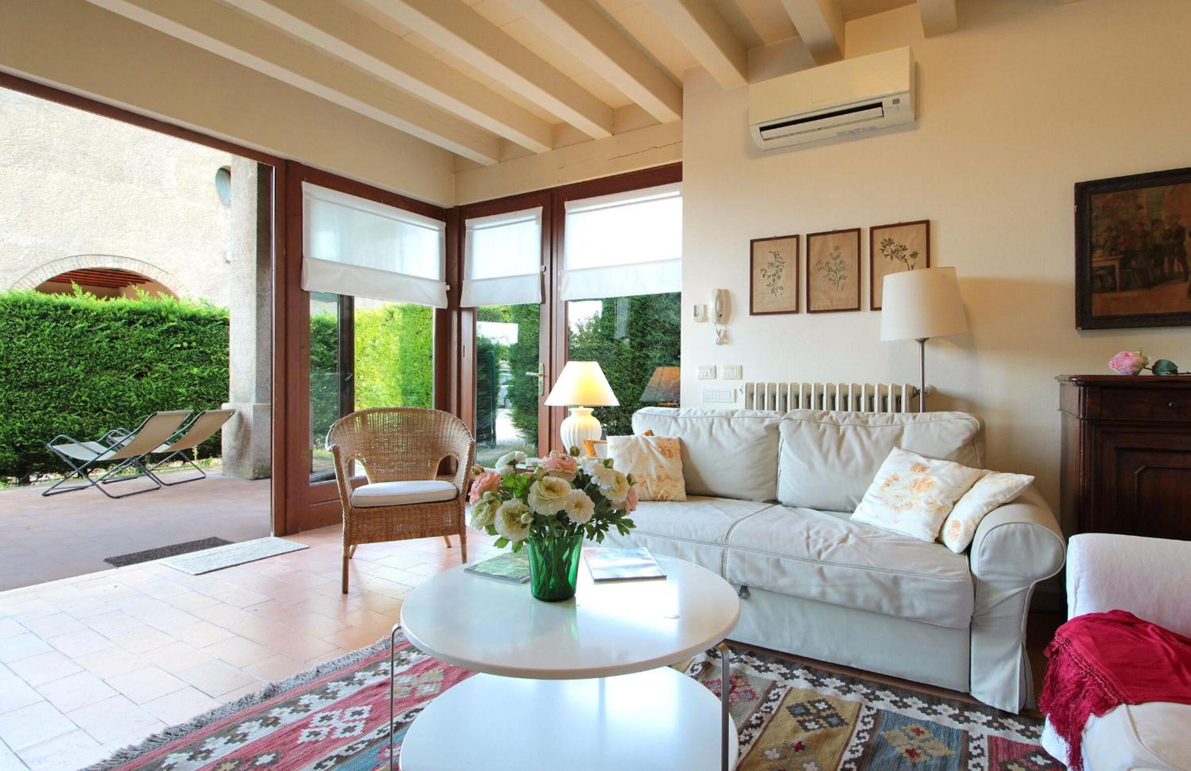 Calicantus, Verona, Pool, Wifi