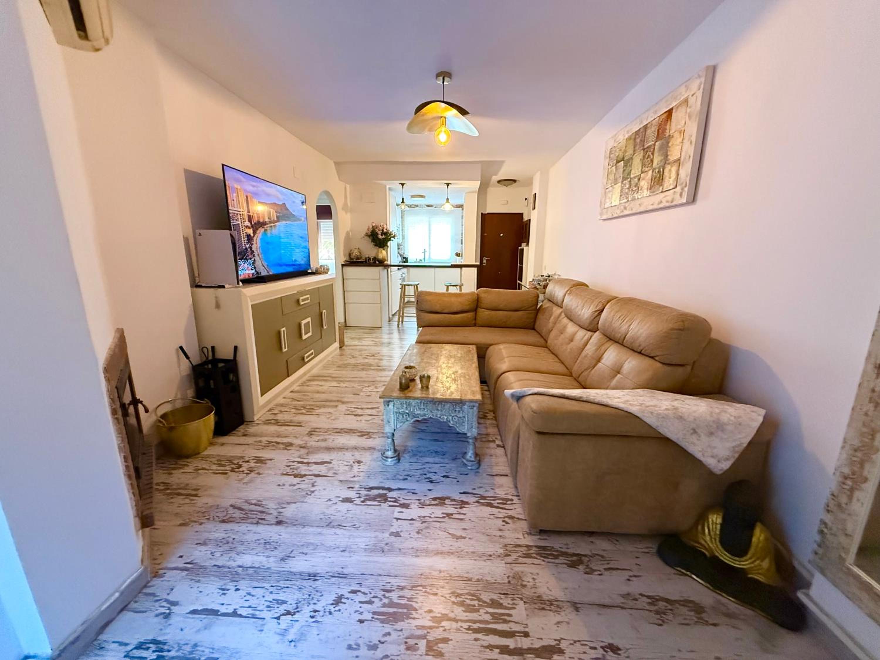 Residencial Bajo con jardín y jacuzzi privado Calahonda Royale