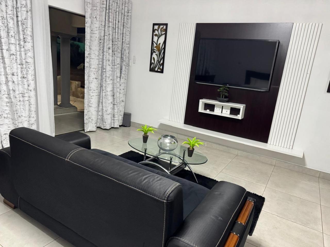WeMvula Guesthouse
