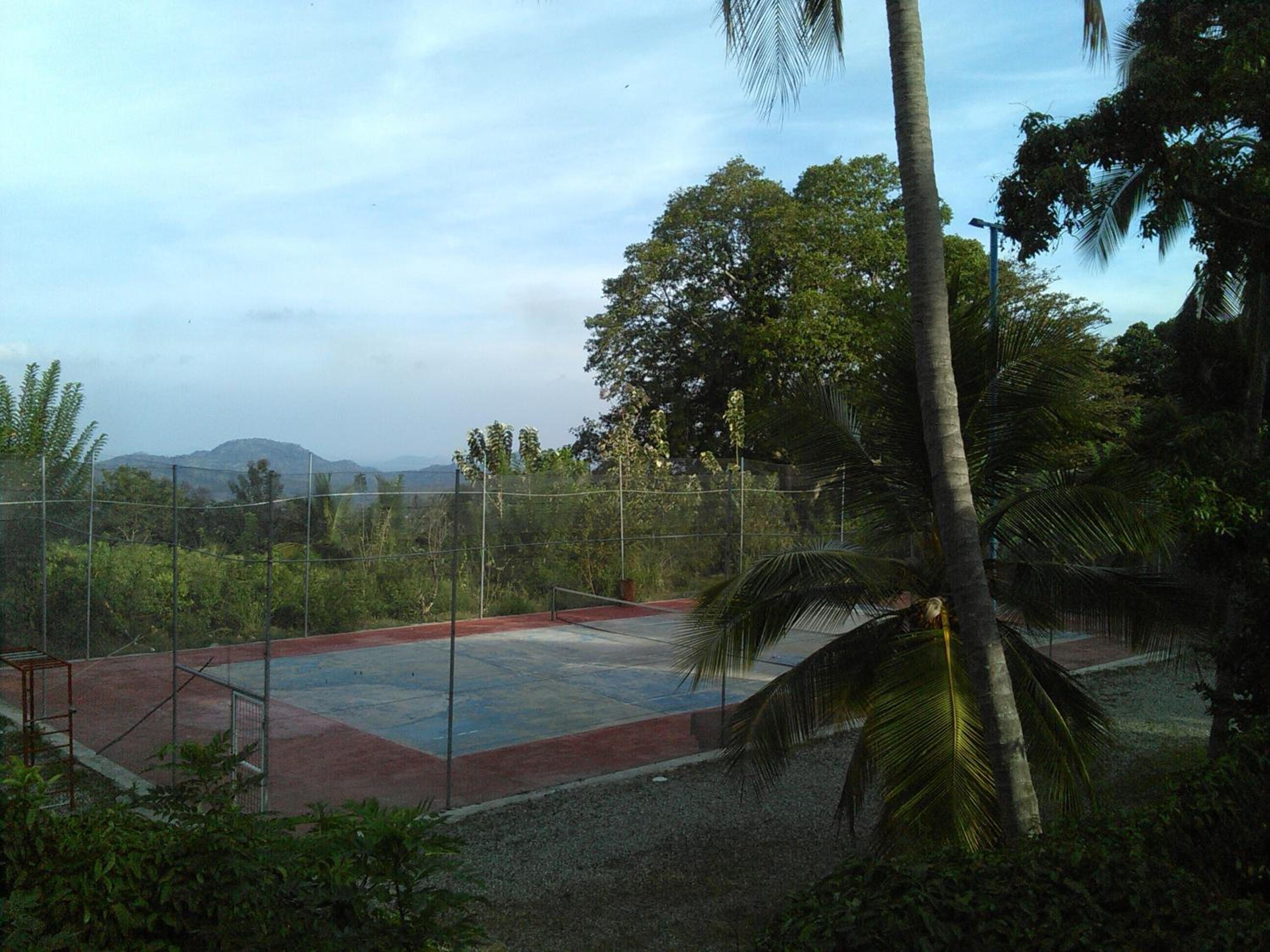 Anura Guest Inn