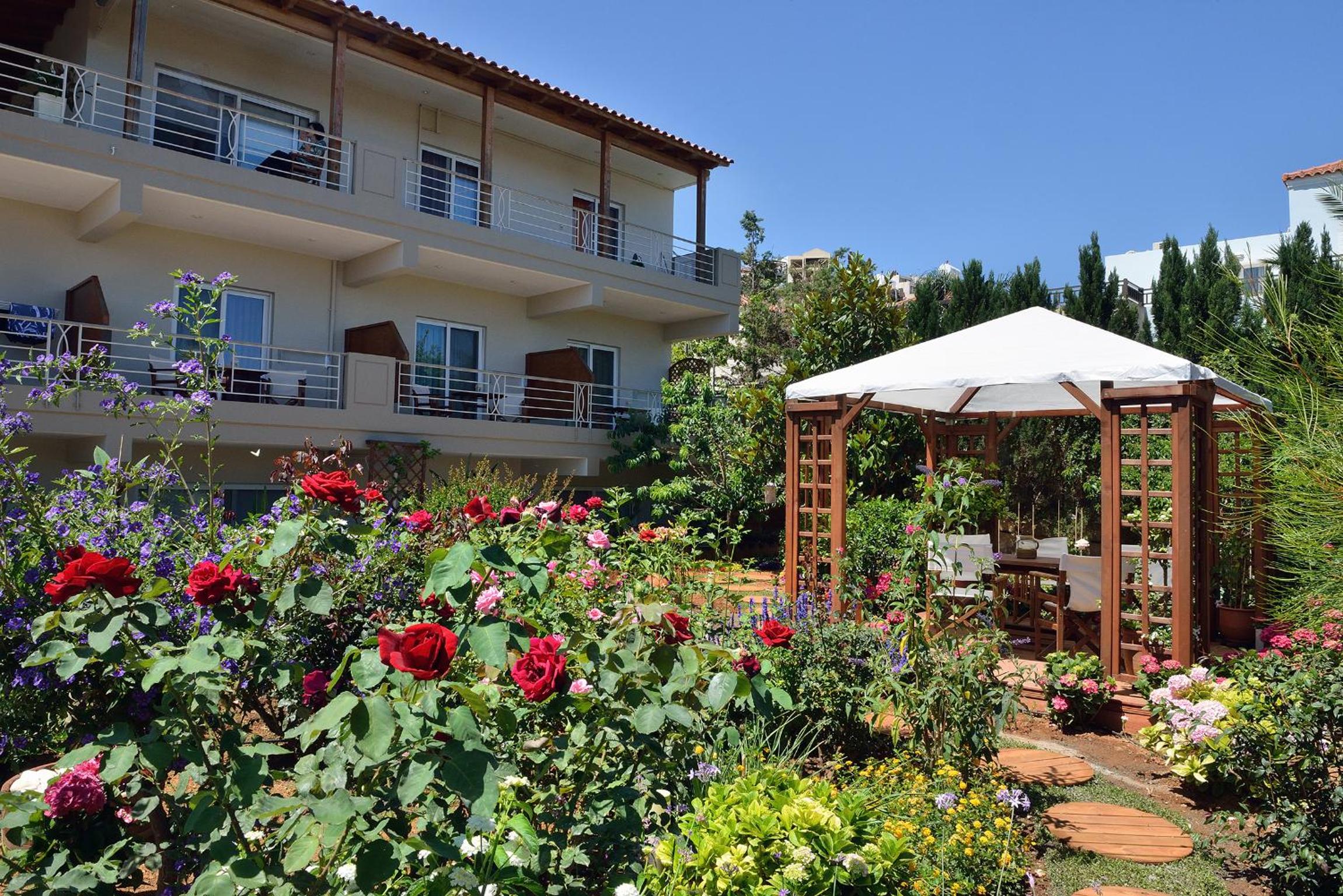 Stamatakis Boutique Studios