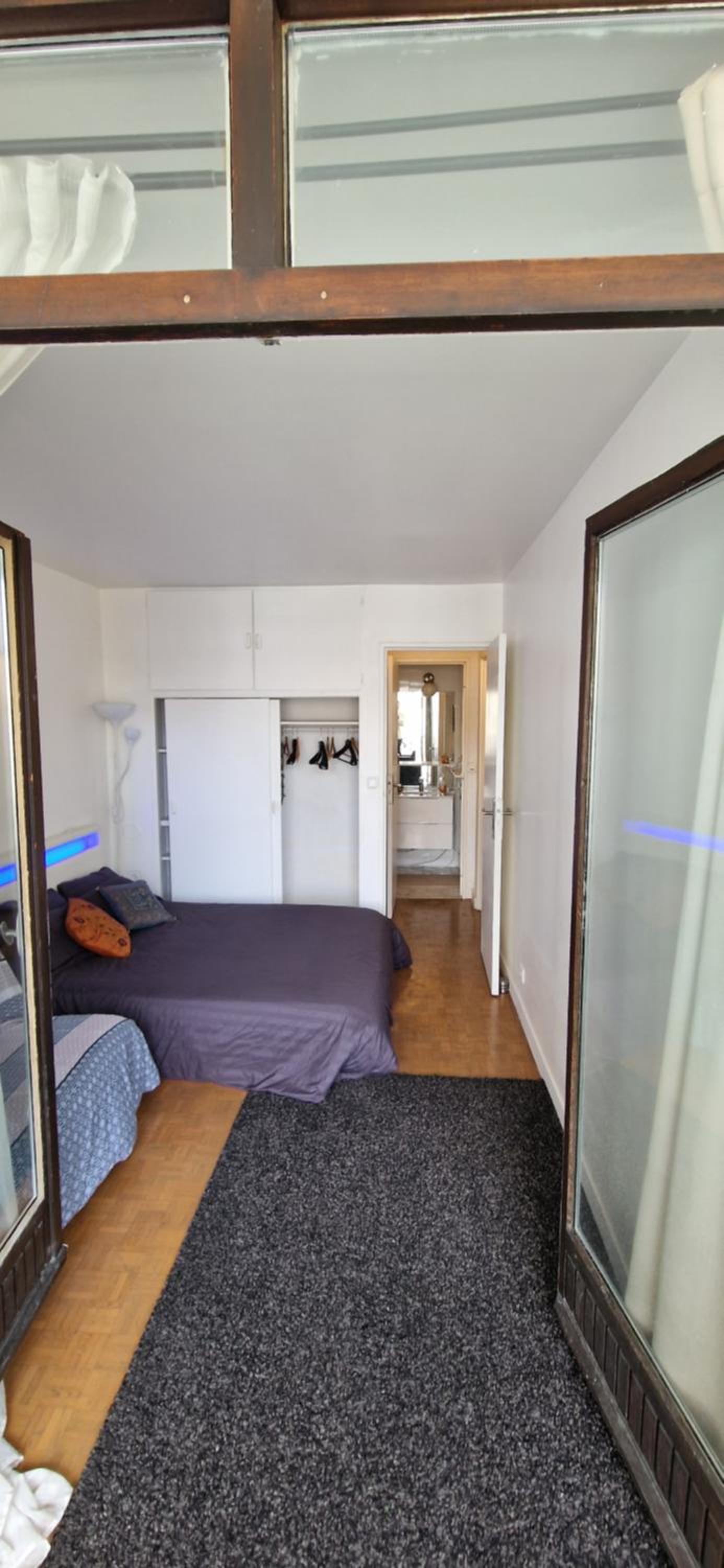 Chambre pour 4 chez Rihani près de la Tour Eiffel