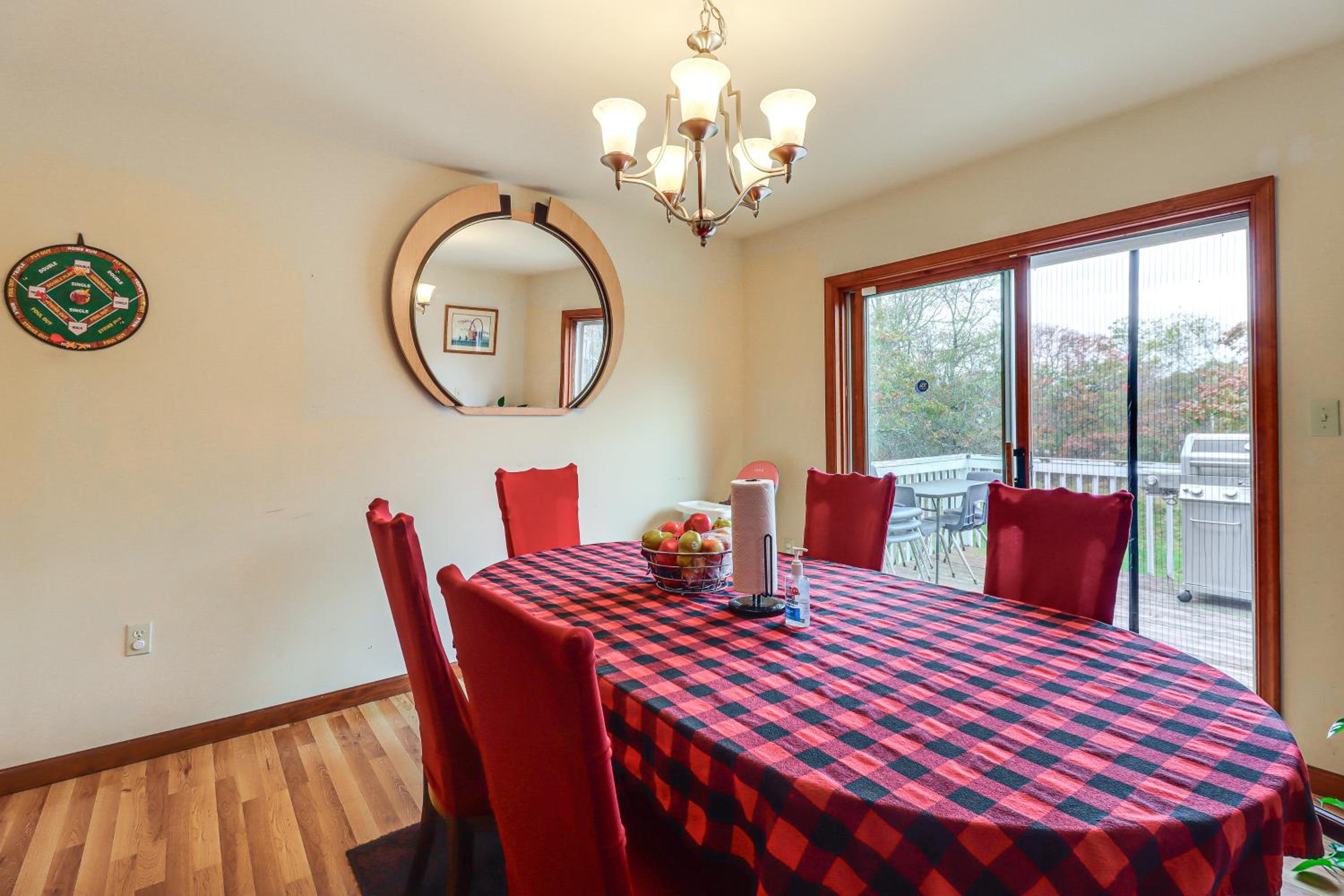 Less Than 1 Mi to Lake Family Home in Albrightsville!