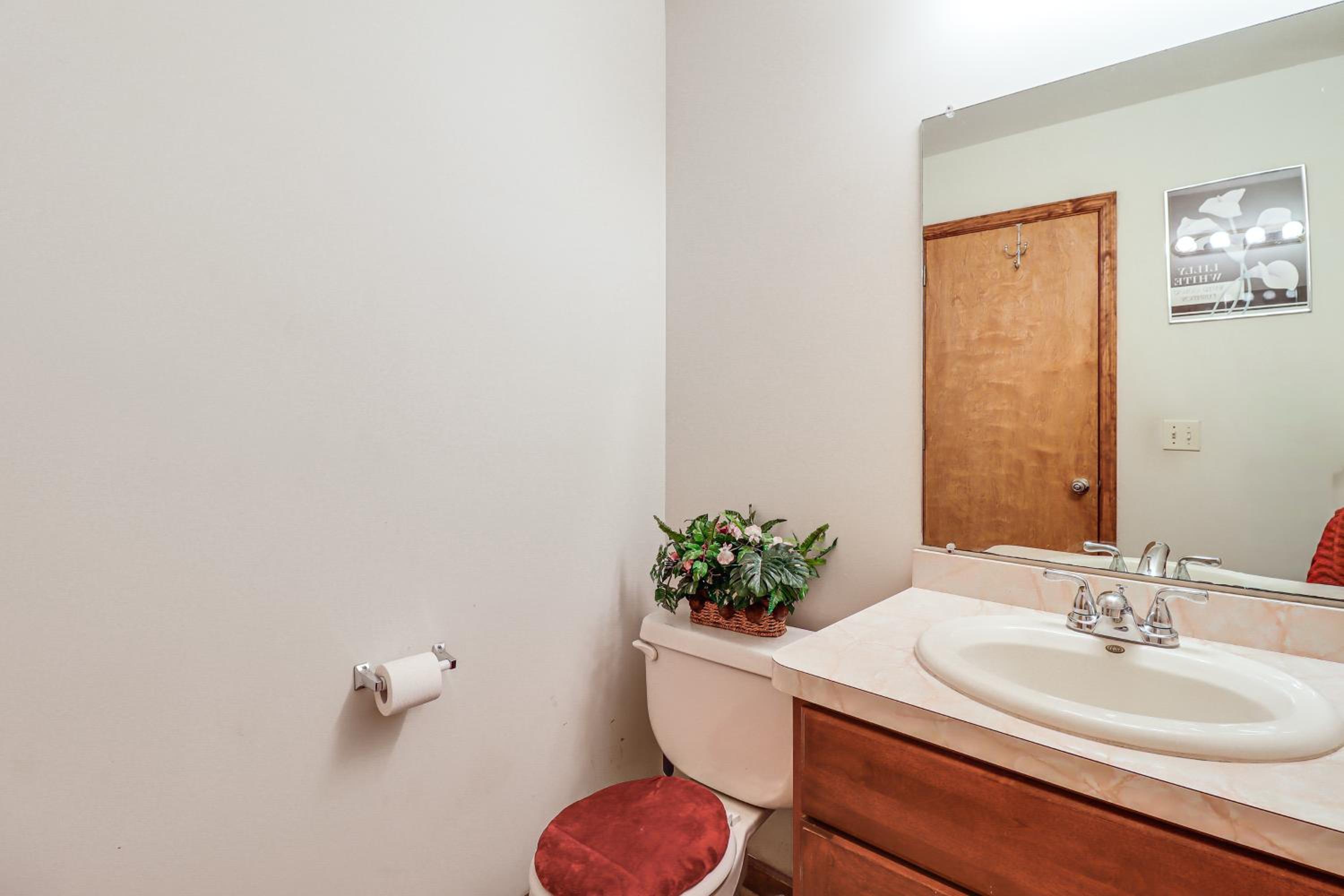 Less Than 1 Mi to Lake Family Home in Albrightsville!