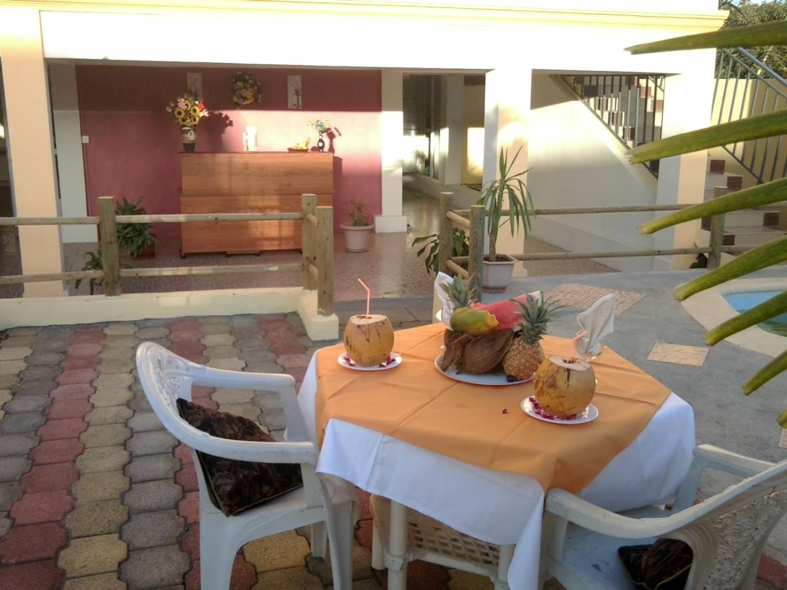 Sun & Earth Villa