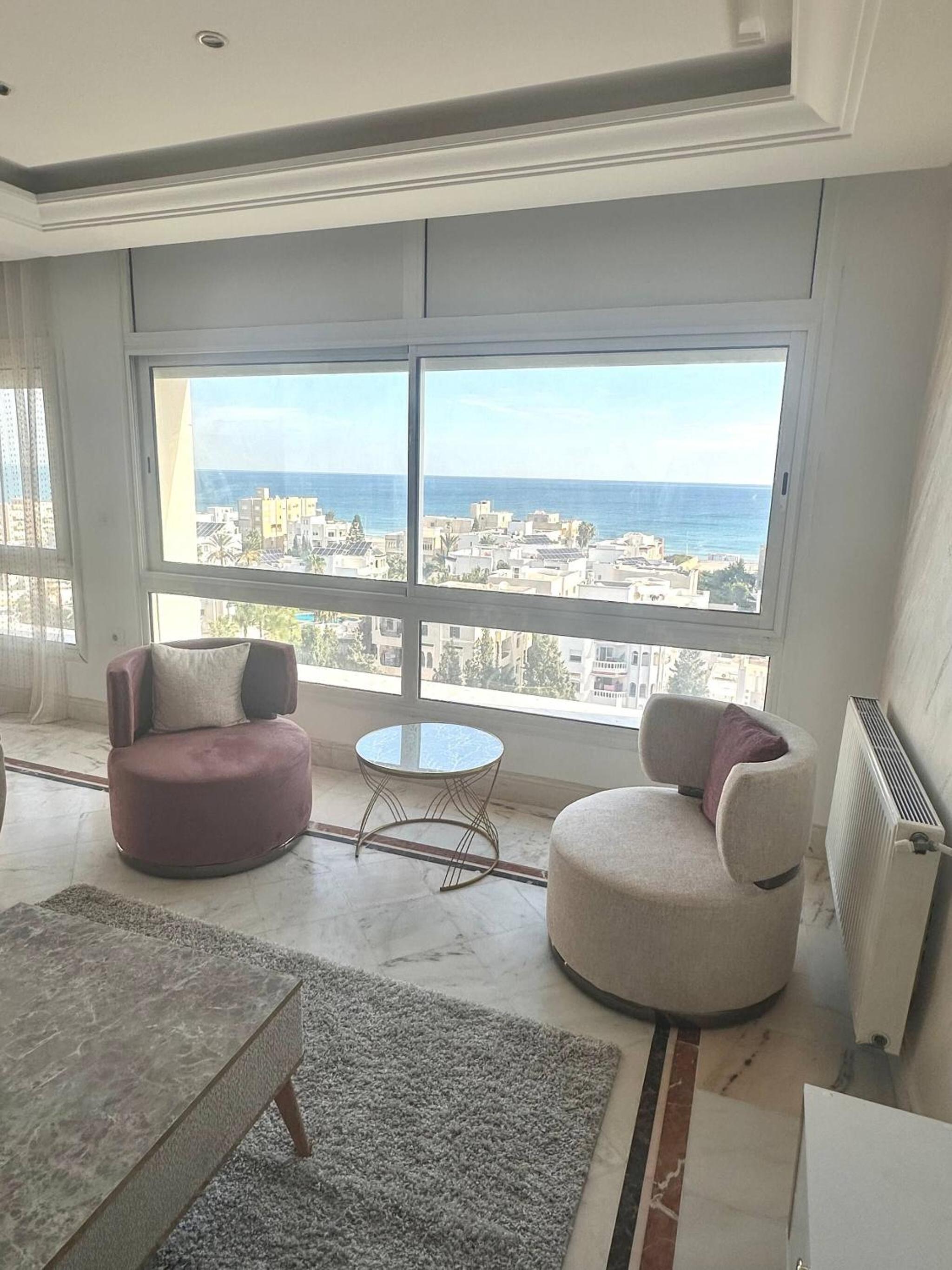 Luxury Stay with Panoramic Sea Views, Tourist zone