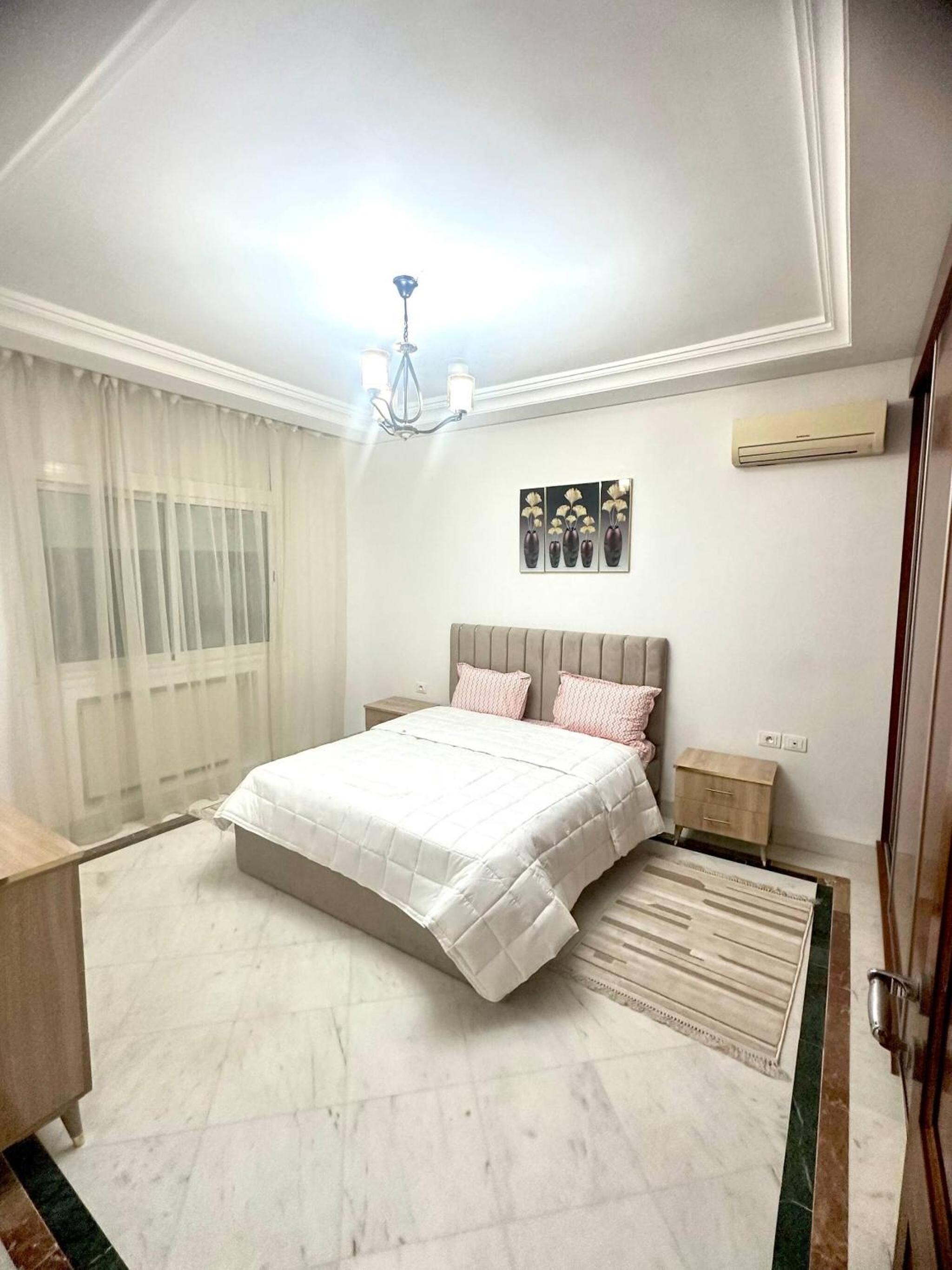 Luxury Stay with Panoramic Sea Views, Tourist zone
