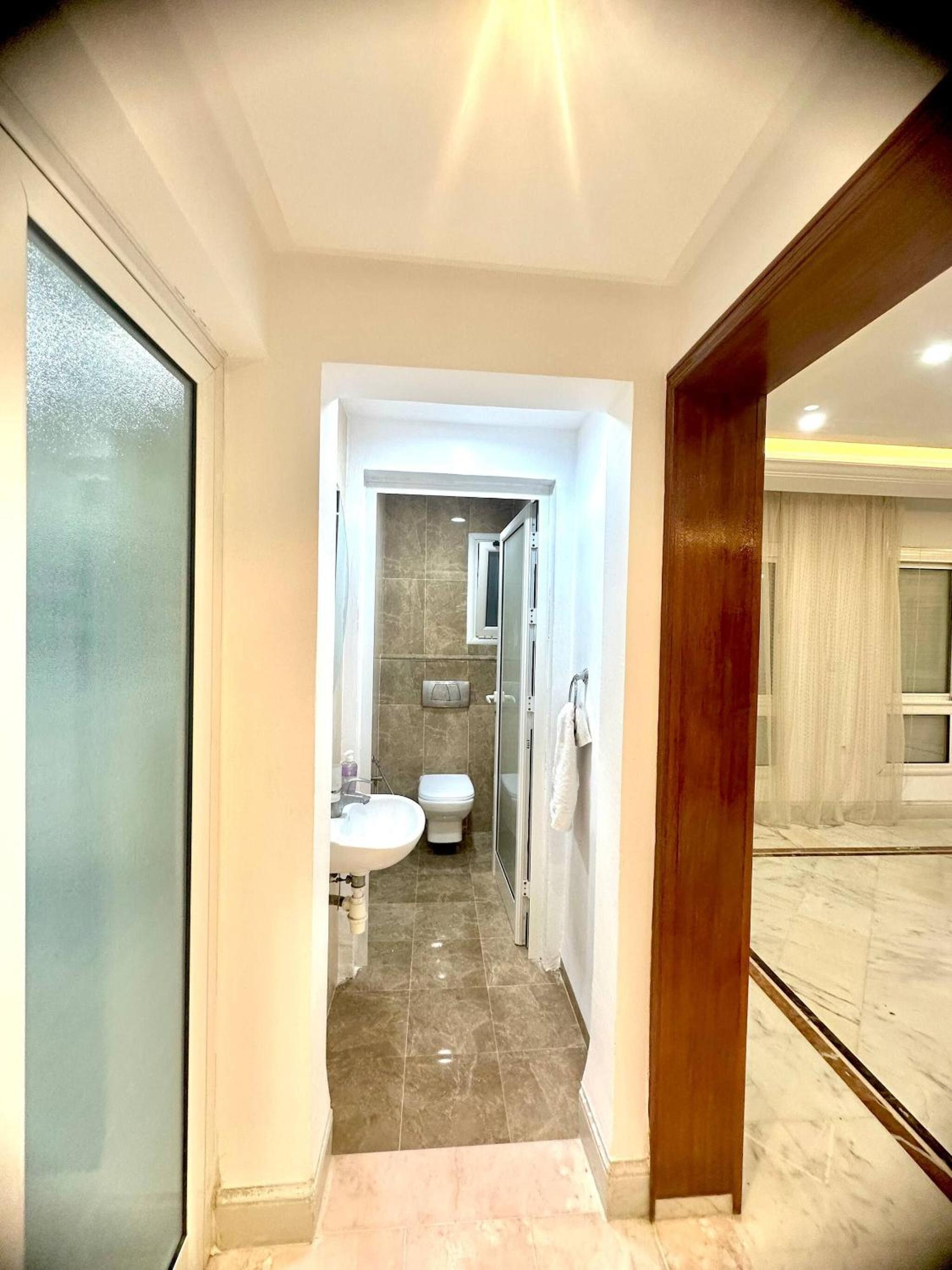 Luxury Stay with Panoramic Sea Views, Tourist zone
