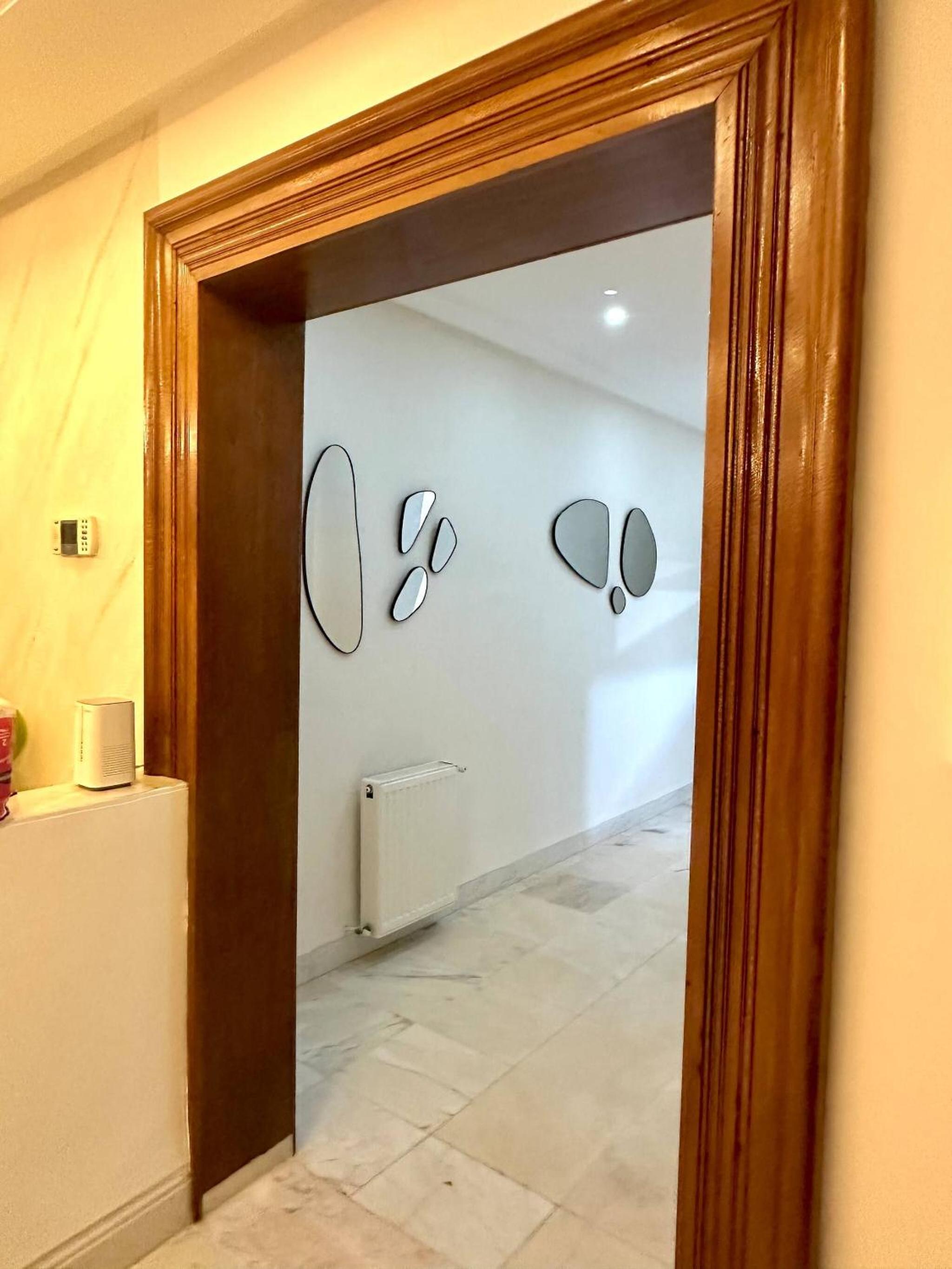 Luxury Stay with Panoramic Sea Views, Tourist zone