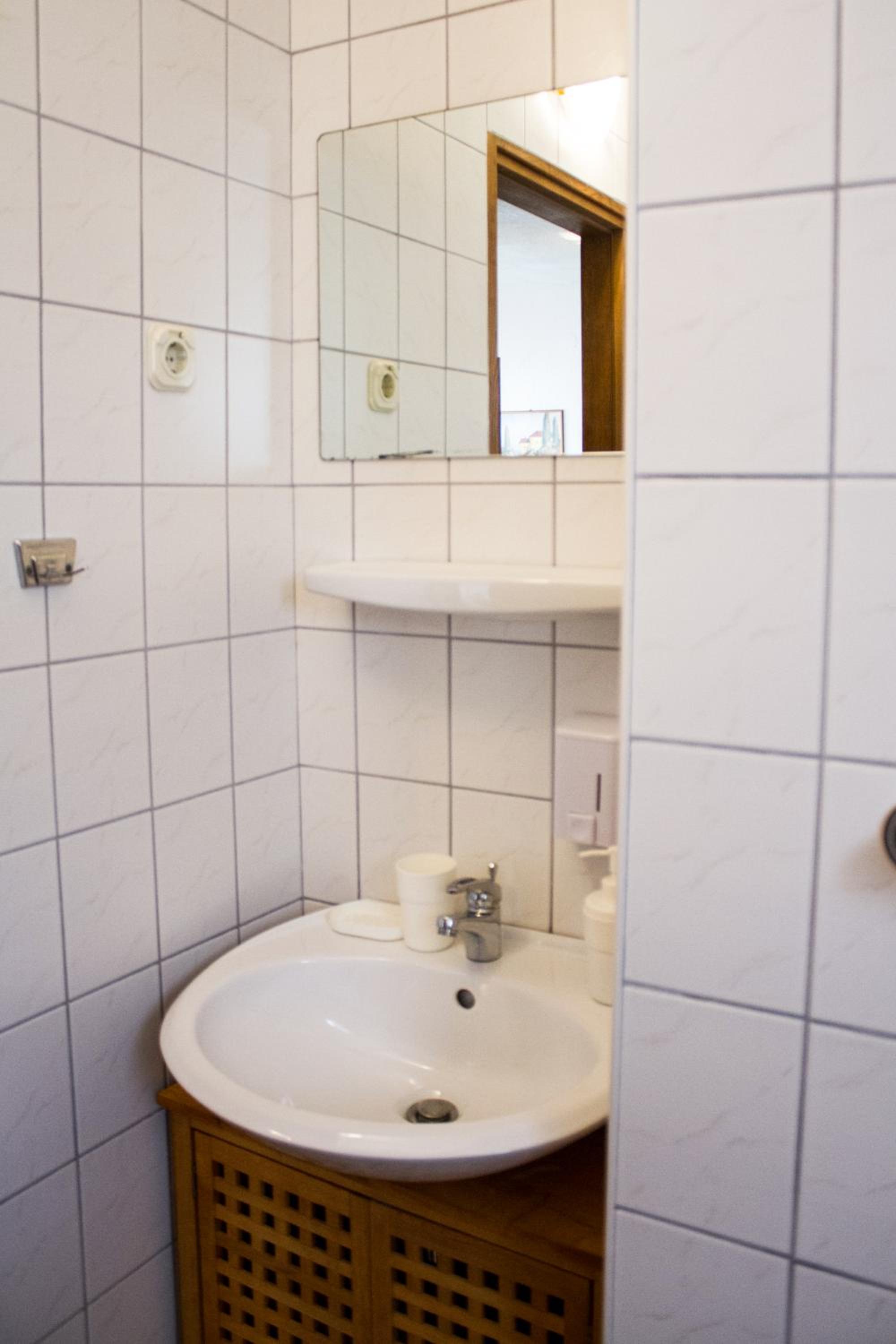 Photo 34