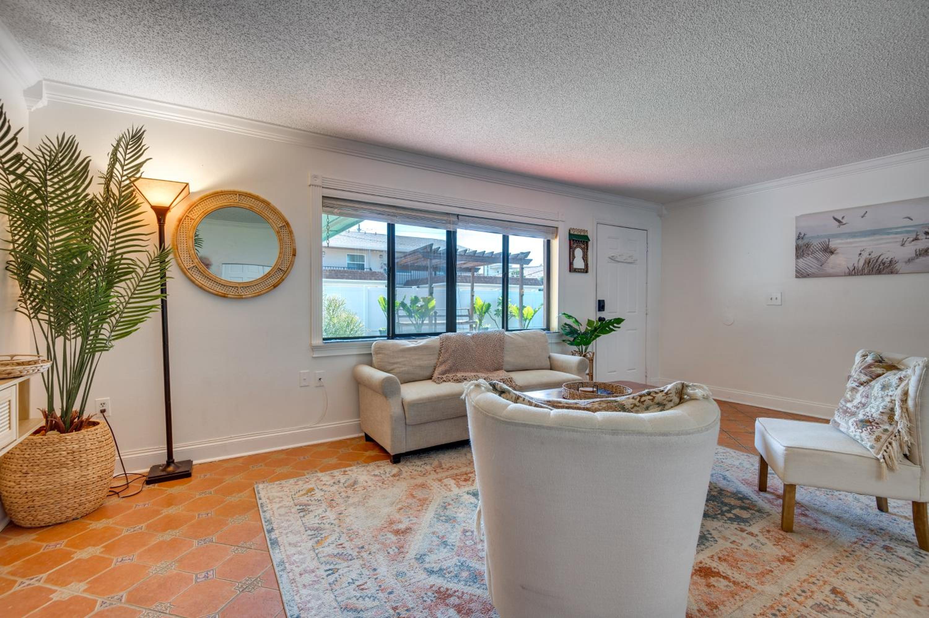 2 Blocks to Beach! Cape Canaveral Apt with Patio