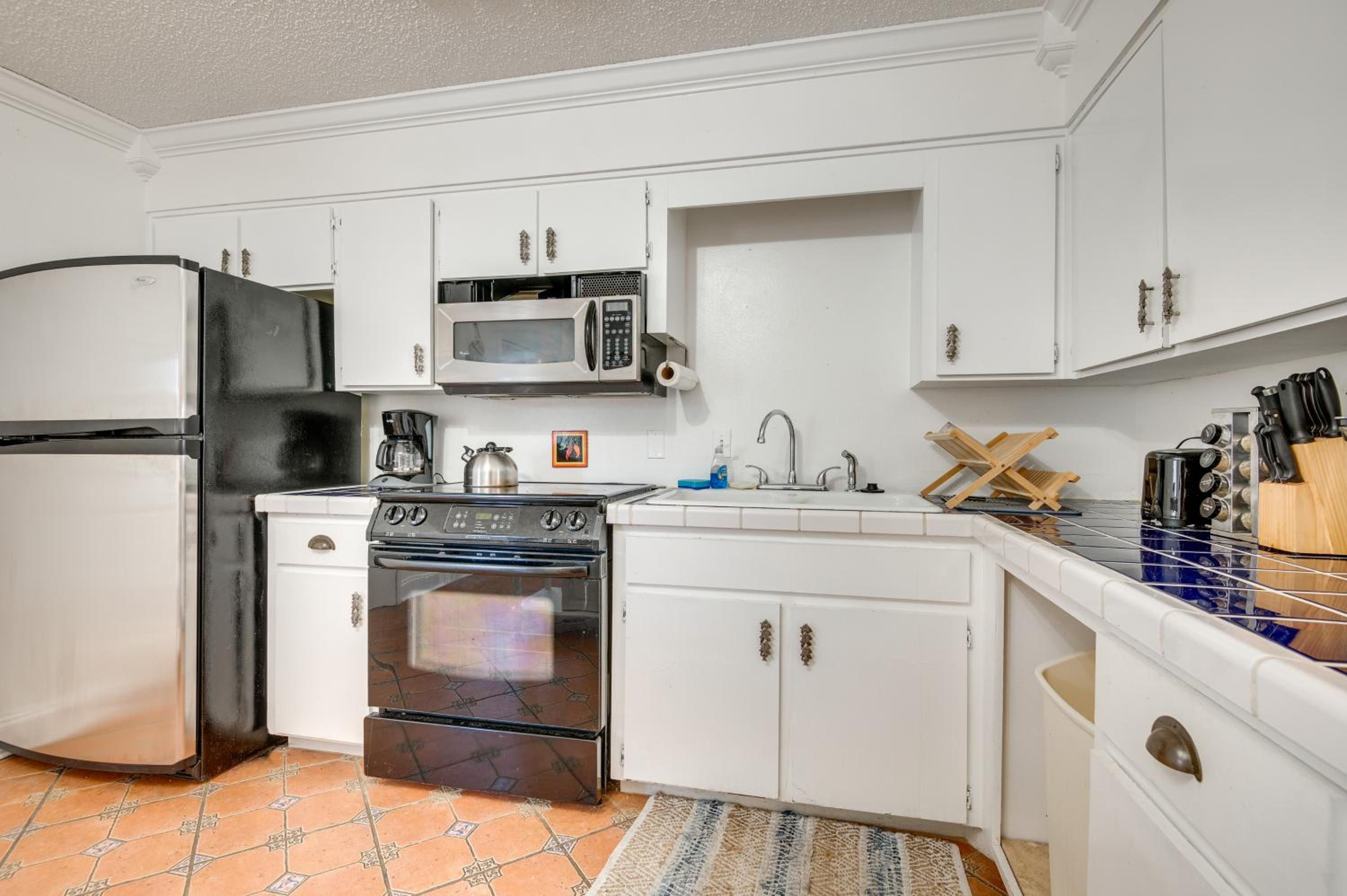 2 Blocks to Beach! Cape Canaveral Apt with Patio