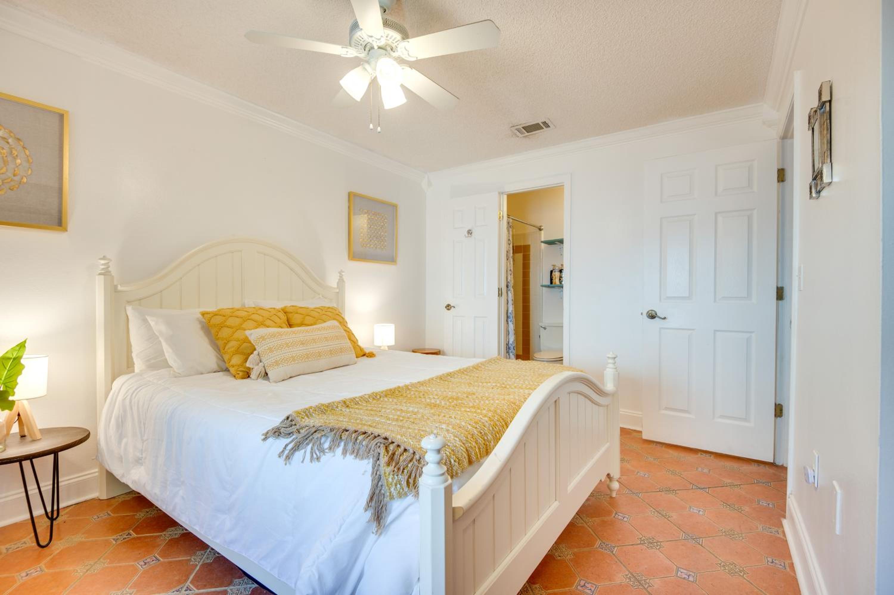 2 Blocks to Beach! Cape Canaveral Apt with Patio