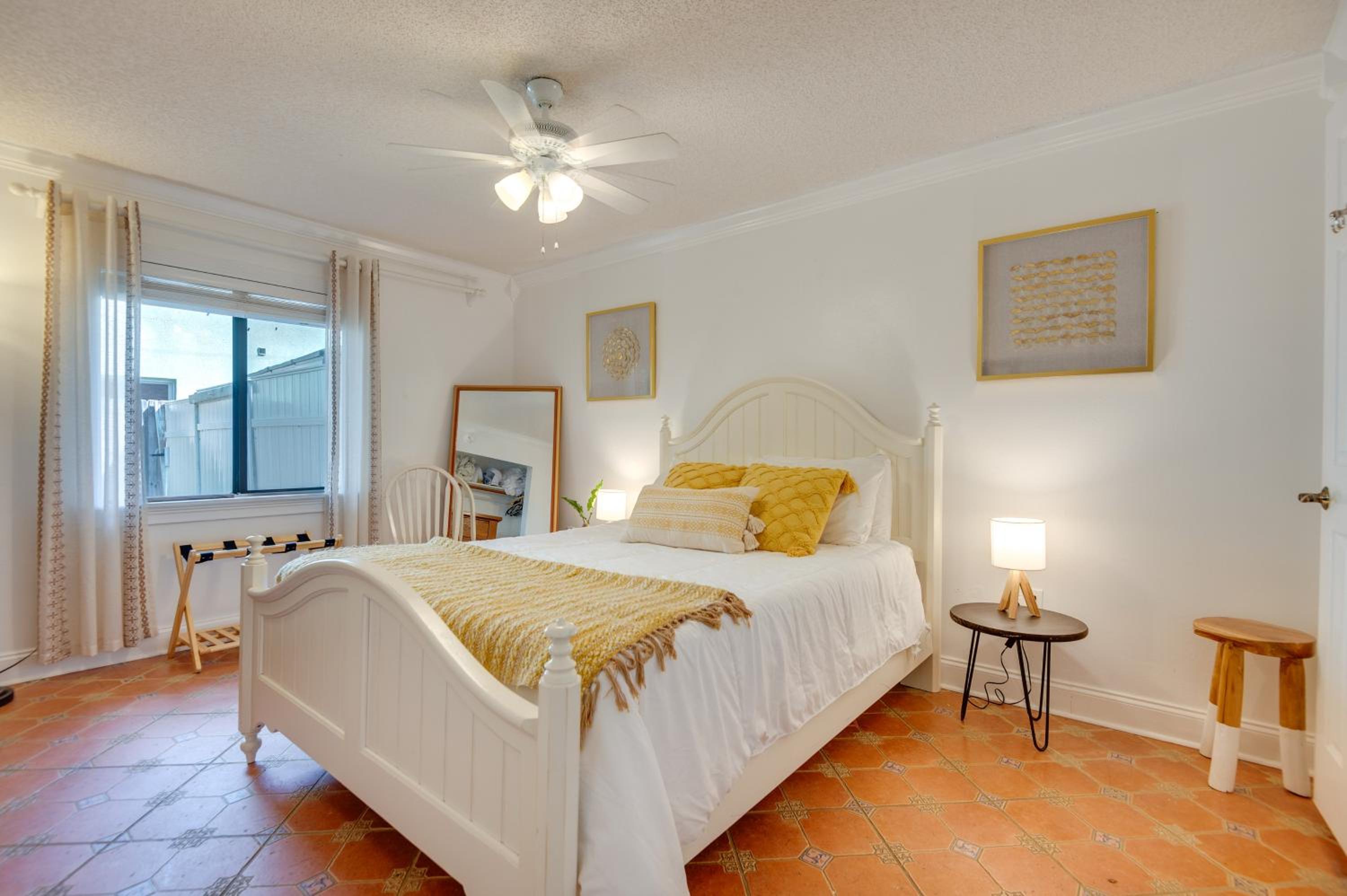 2 Blocks to Beach! Cape Canaveral Apt with Patio