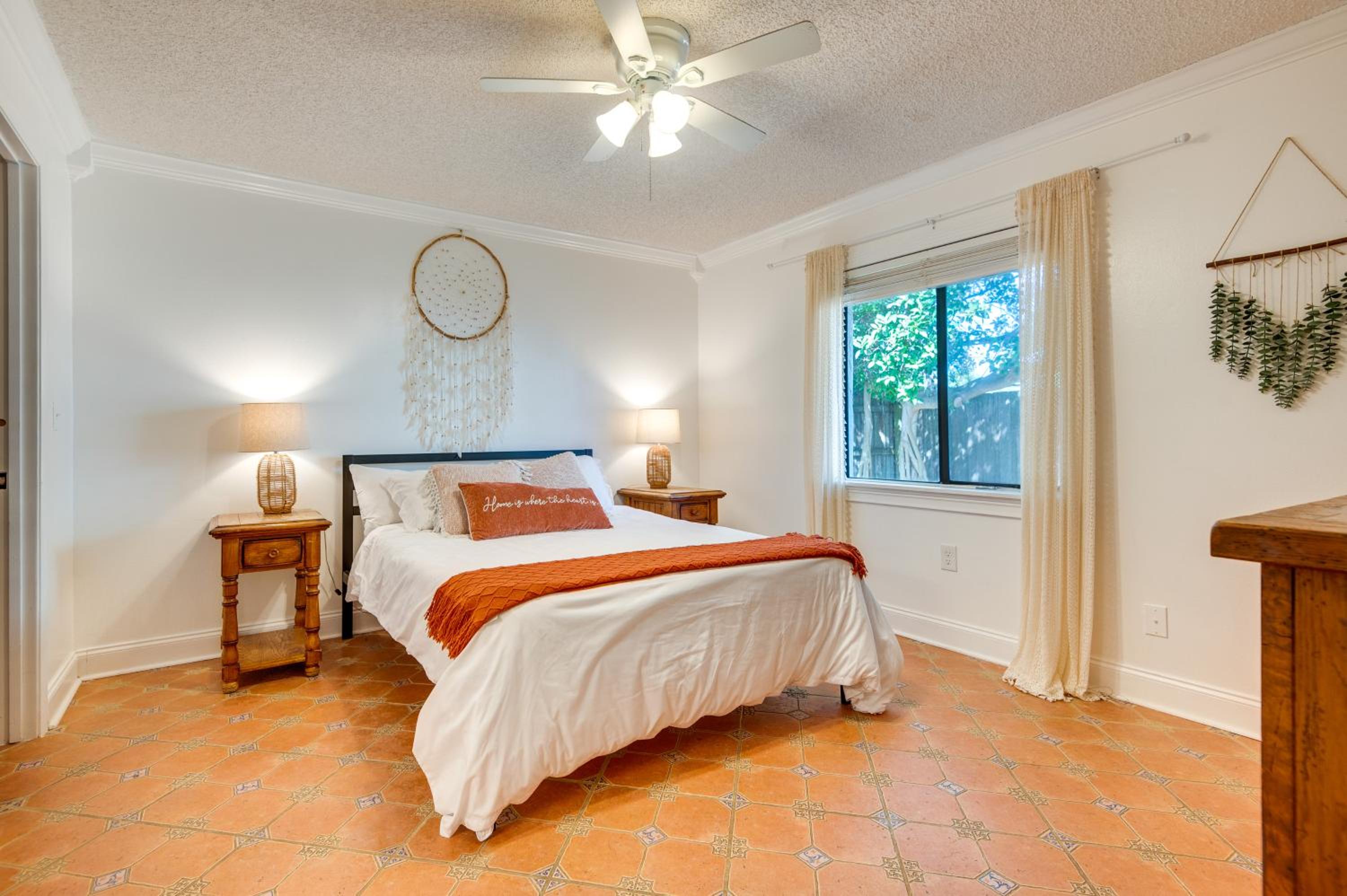 2 Blocks to Beach! Cape Canaveral Apt with Patio