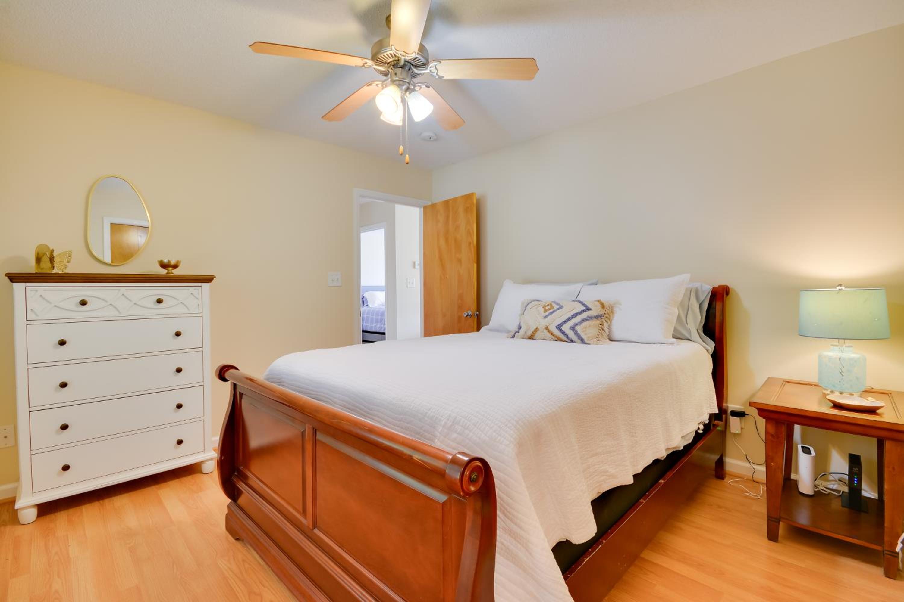Peaceful and Convenient Country Retreat in Lexington