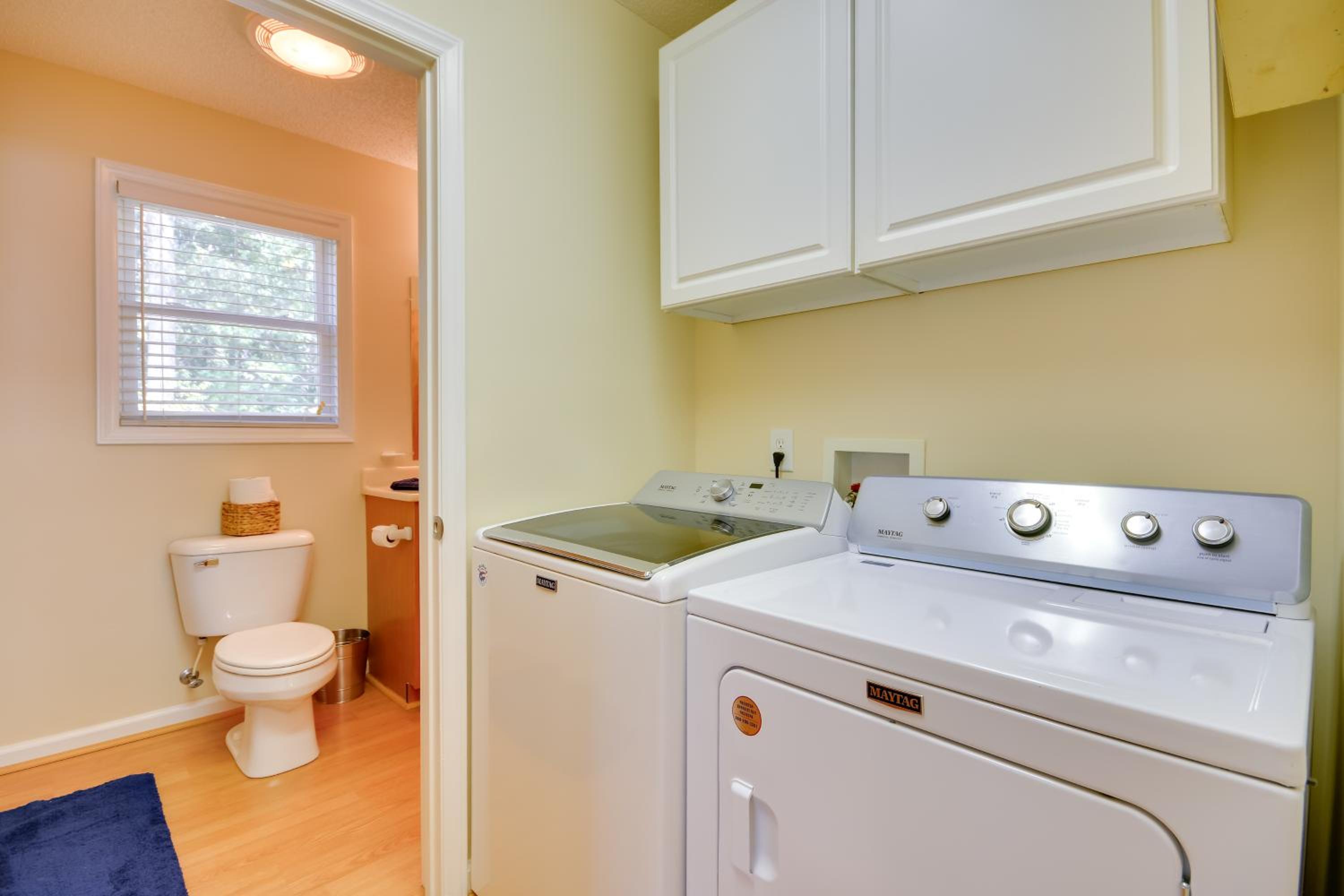 Peaceful and Convenient Country Retreat in Lexington