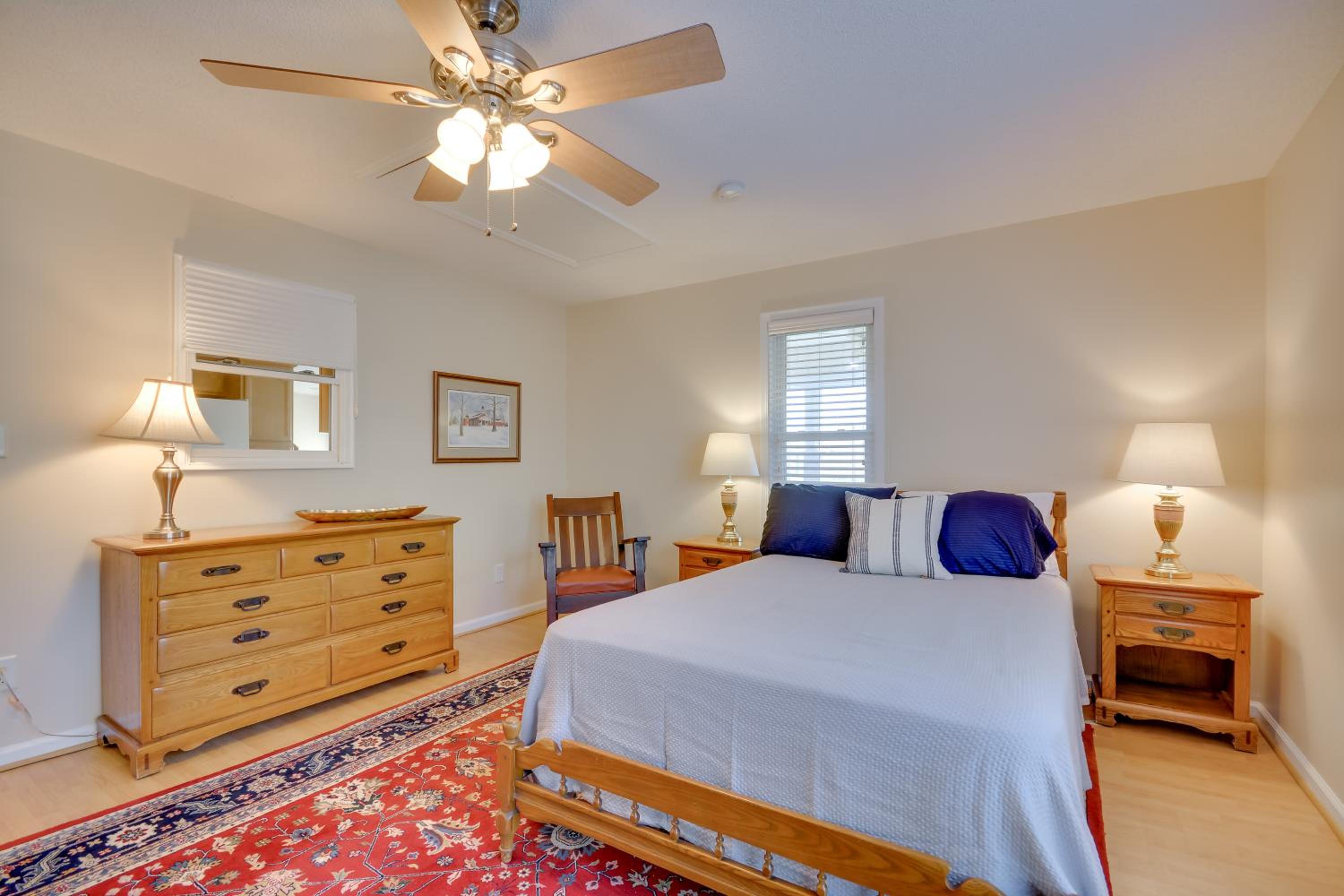 Peaceful and Convenient Country Retreat in Lexington