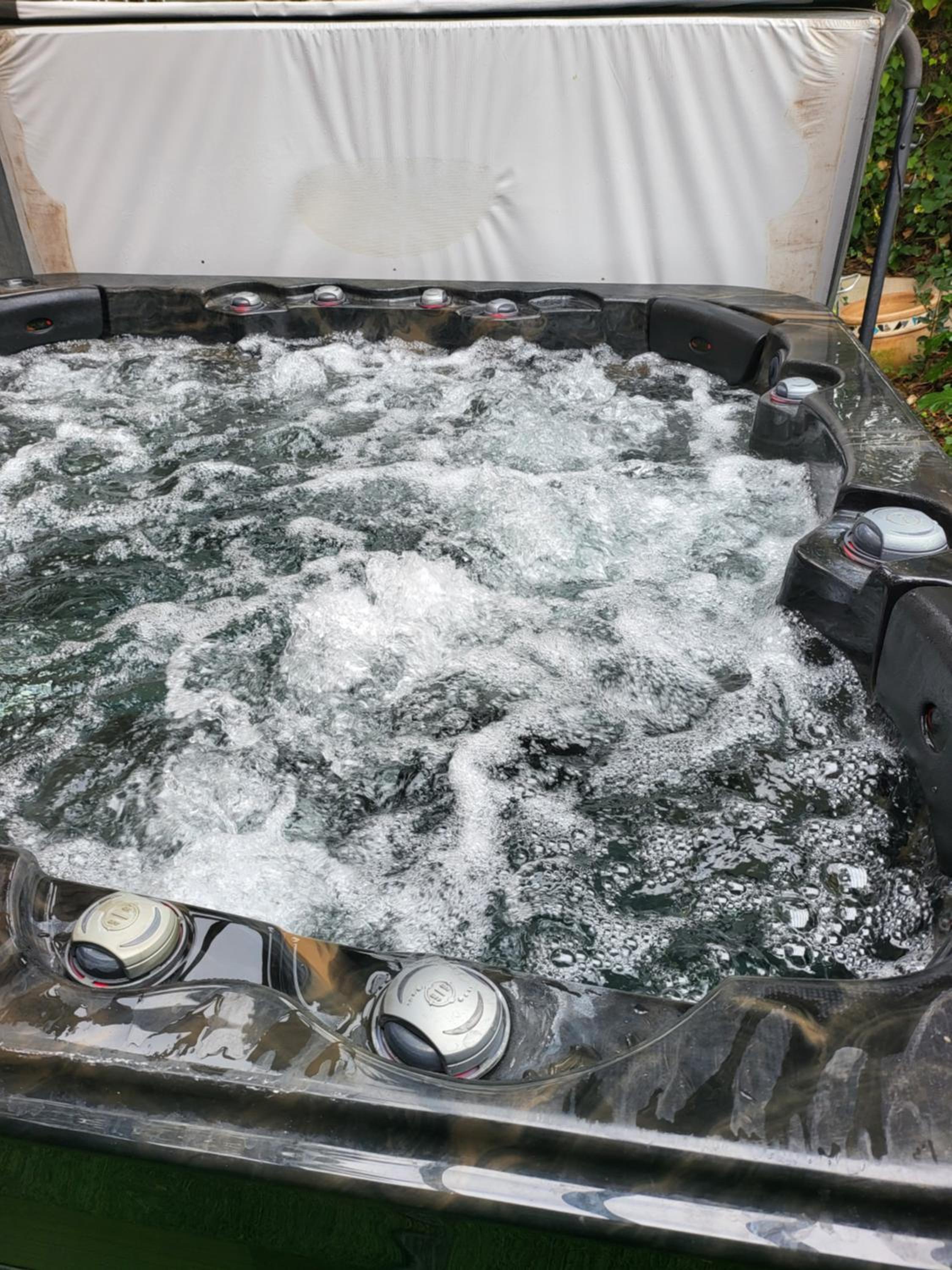 Chambre d'hôtes les Angles 30133 Possibilité jacuzzi