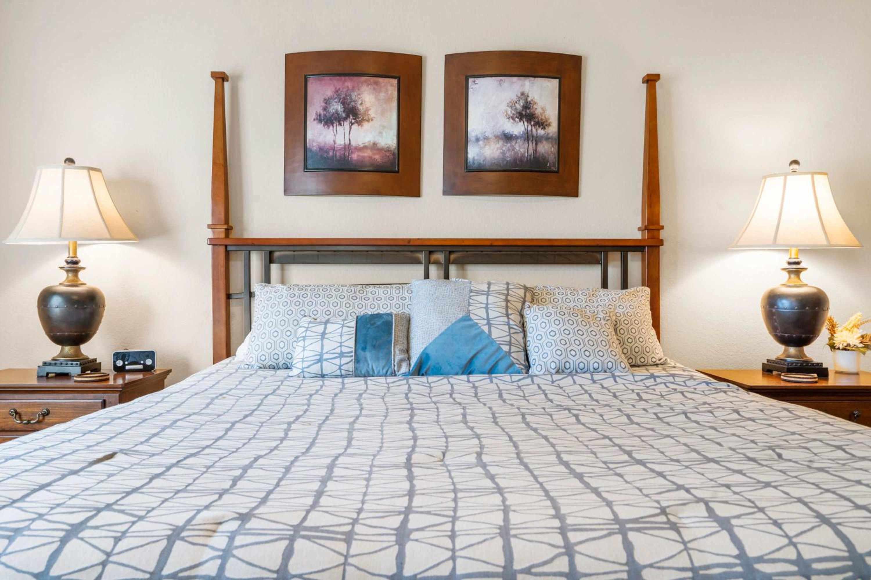 R&L Scenic Views - Retreat for 4