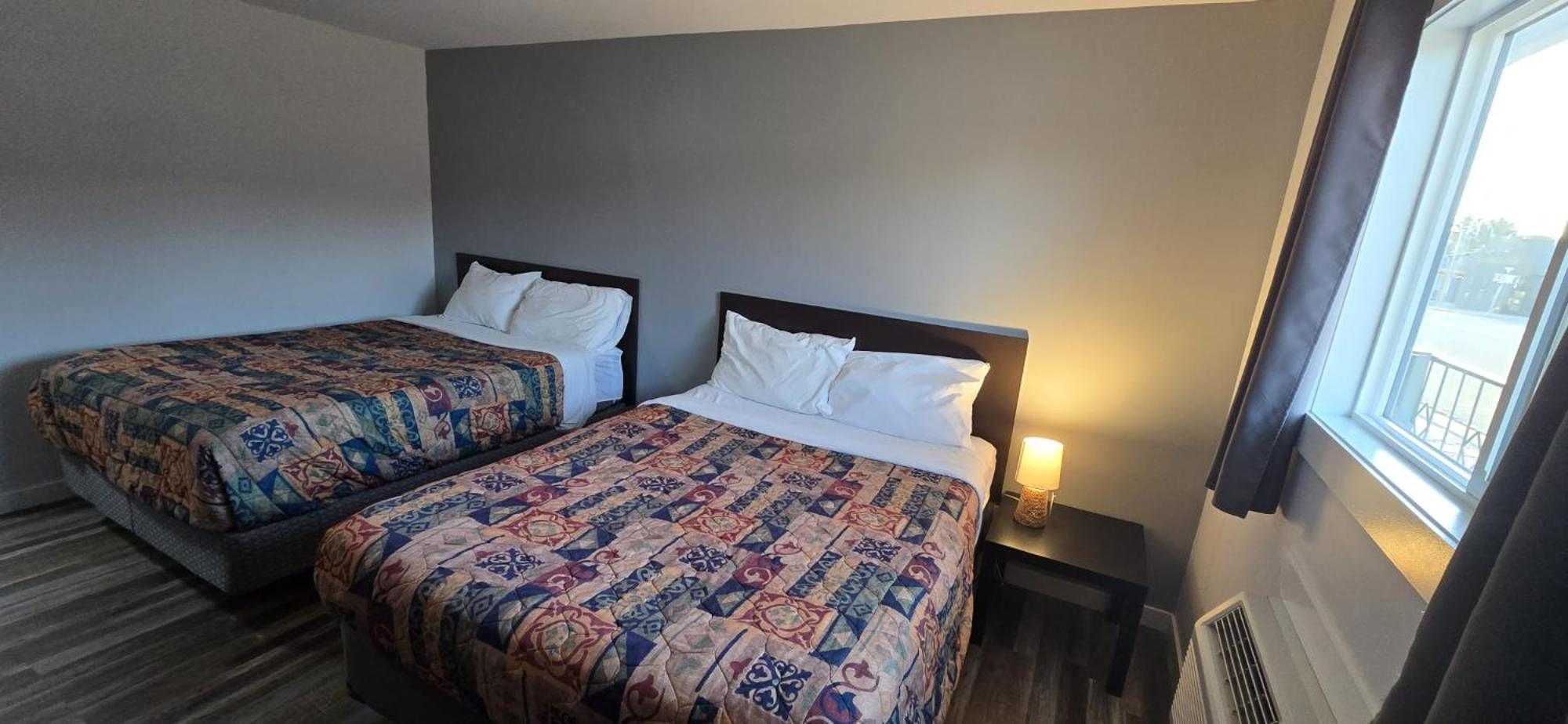 Roblin Motor Inn