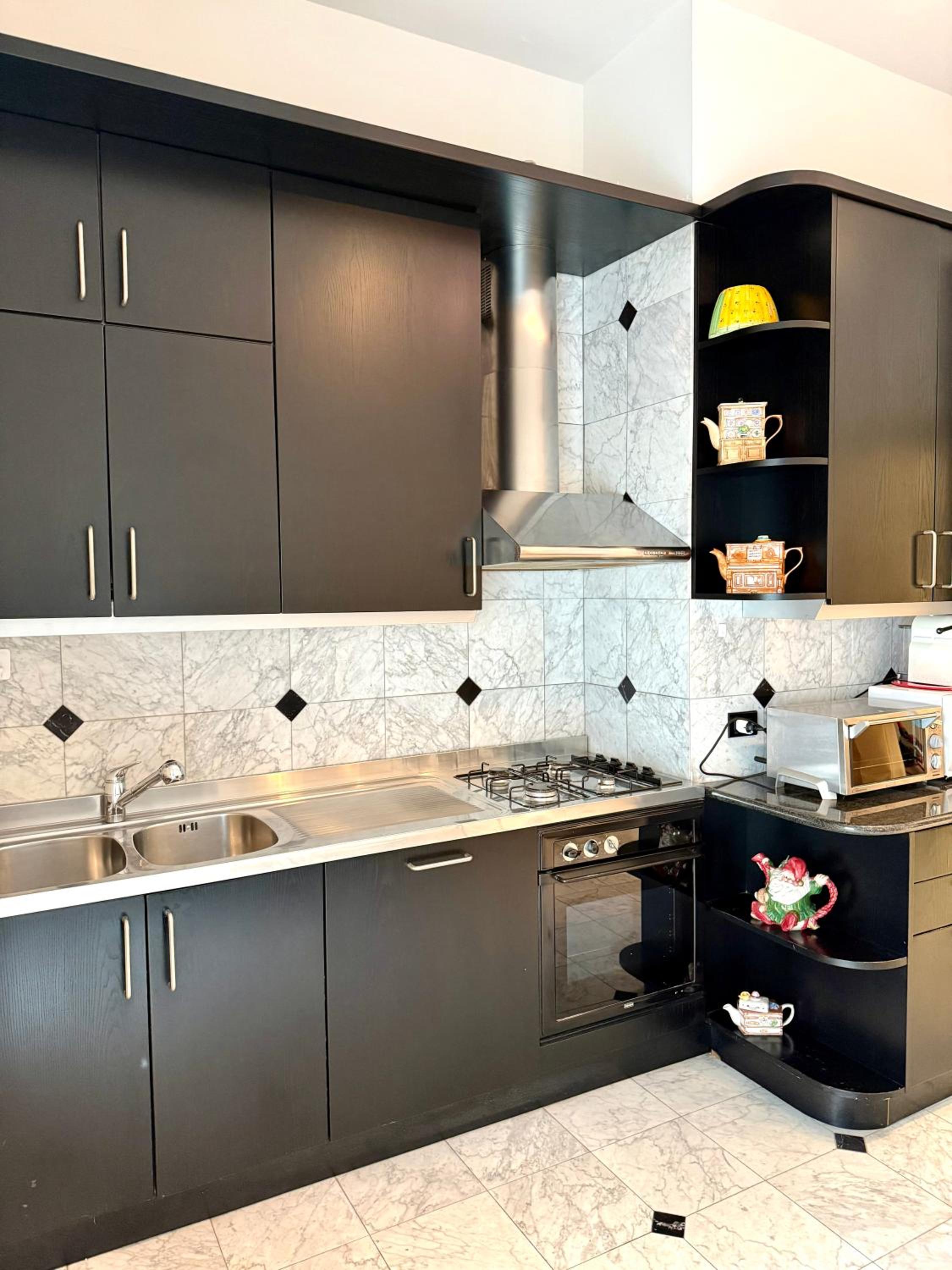 LURO Deluxe Apartments - Savoia Marble Suite - Repubblica