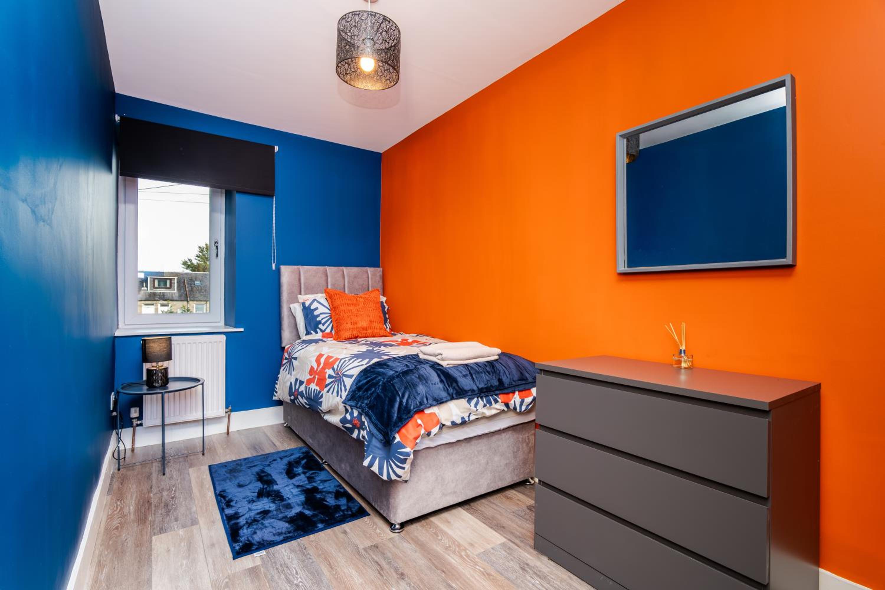 3 Bedroom Stylish Ground Floor Flat
