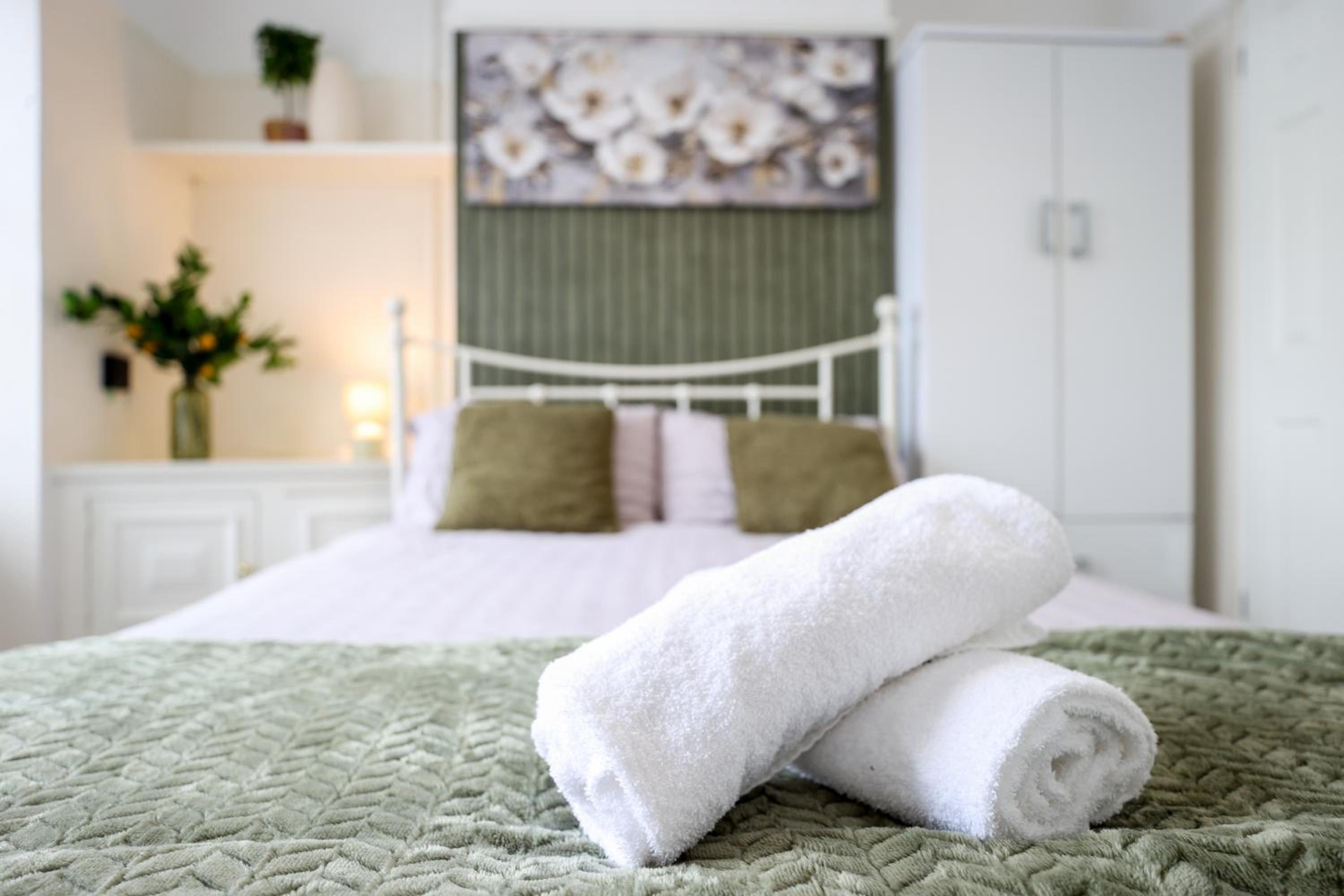 Home away from home-business & leisure travellers